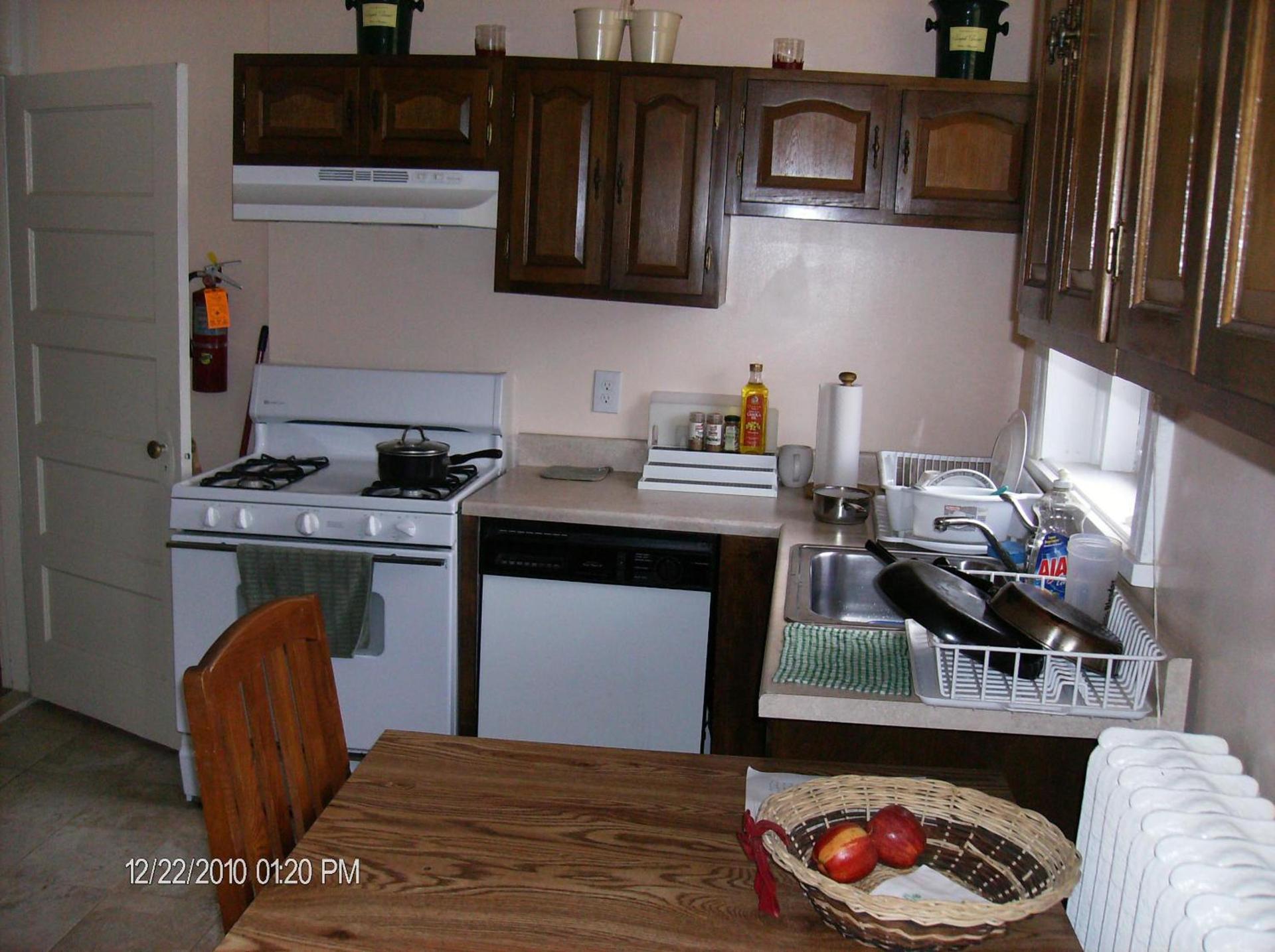 Pleasant Rooming House photo 34