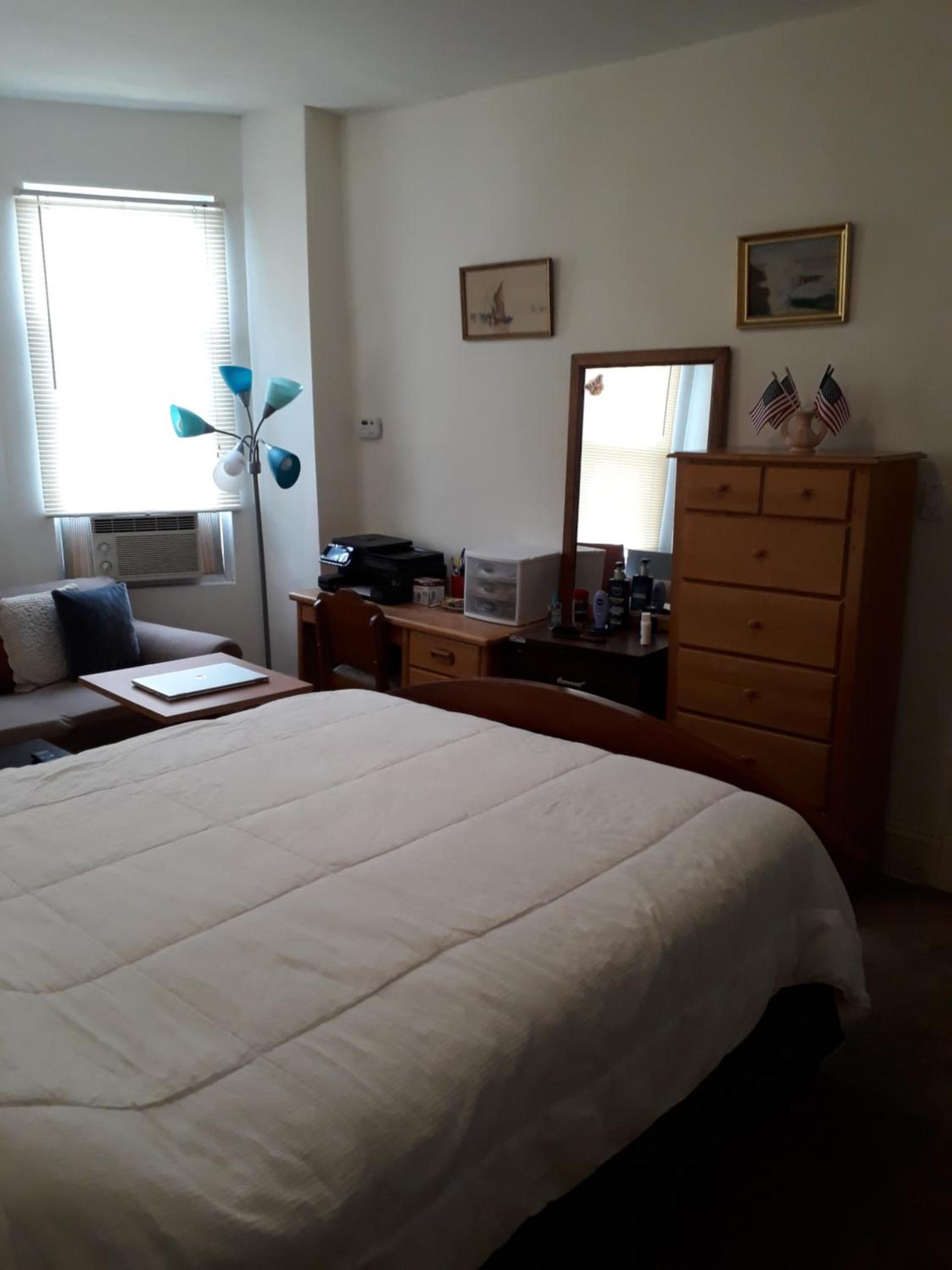Pleasant Rooming House photo 29