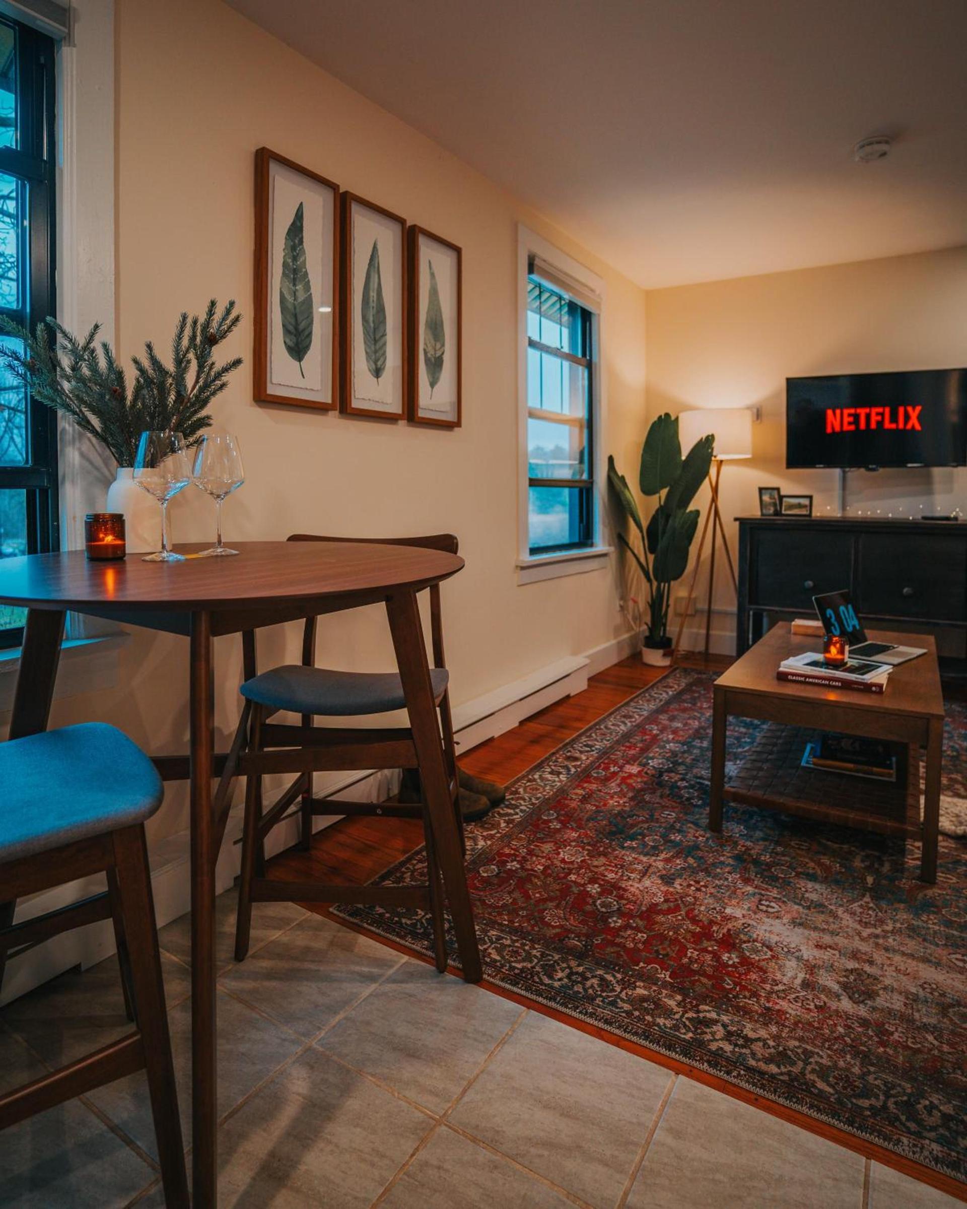 The Willow, Catskill photo 73