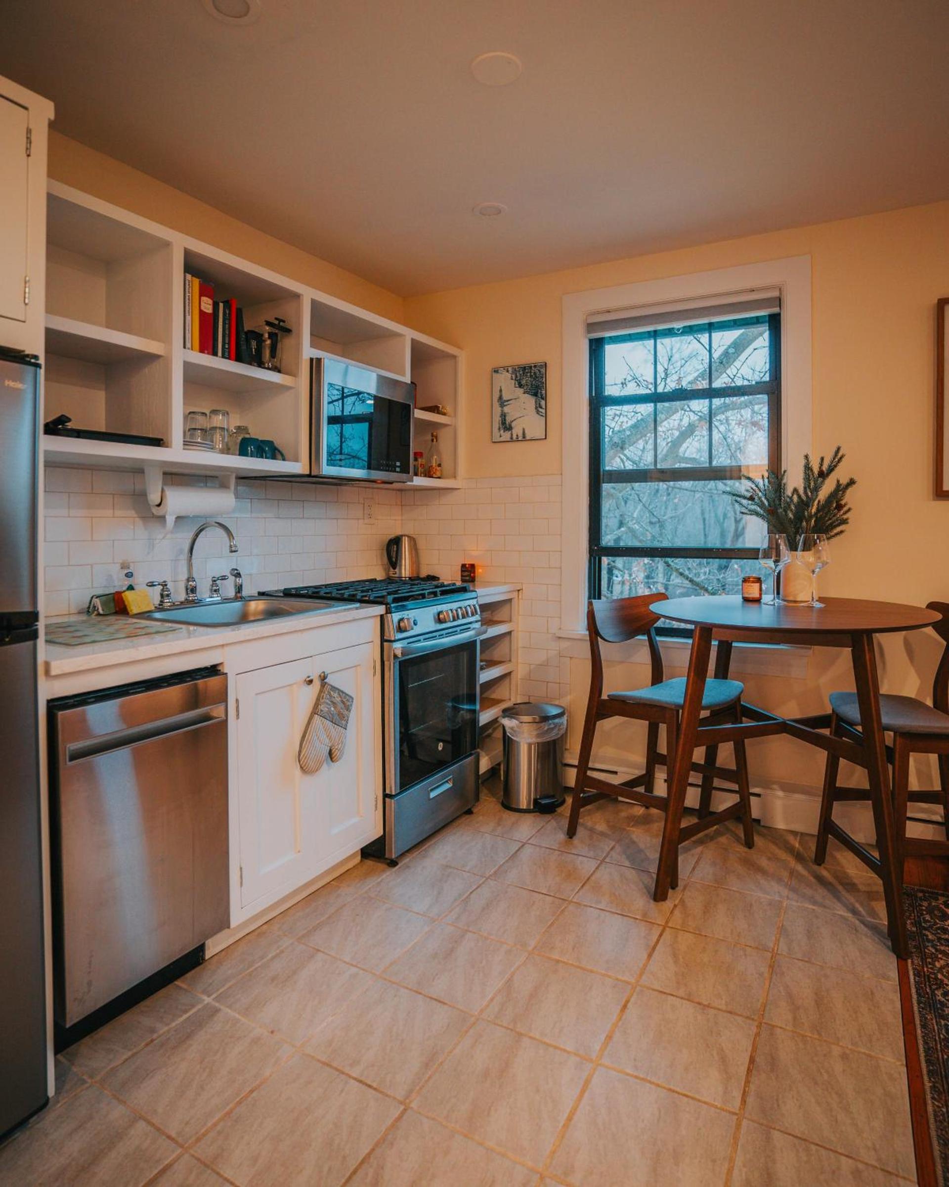 The Willow, Catskill photo 71