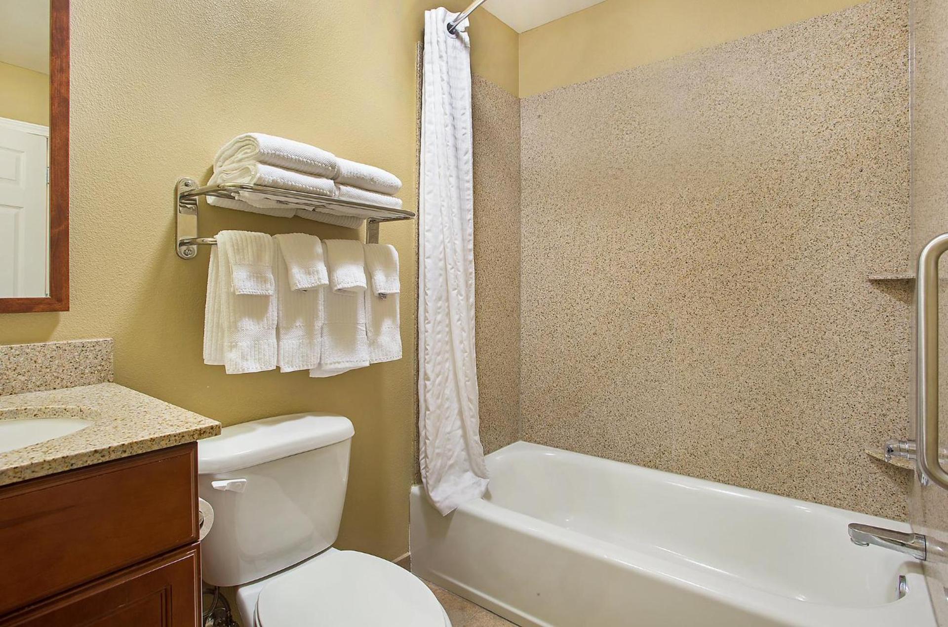 Candlewood Suites Tuscaloosa by IHG photo 3