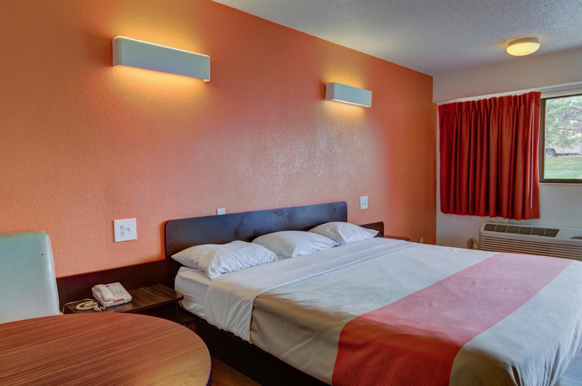 Days Inn by Wyndham Kansas City Northeast photo 23