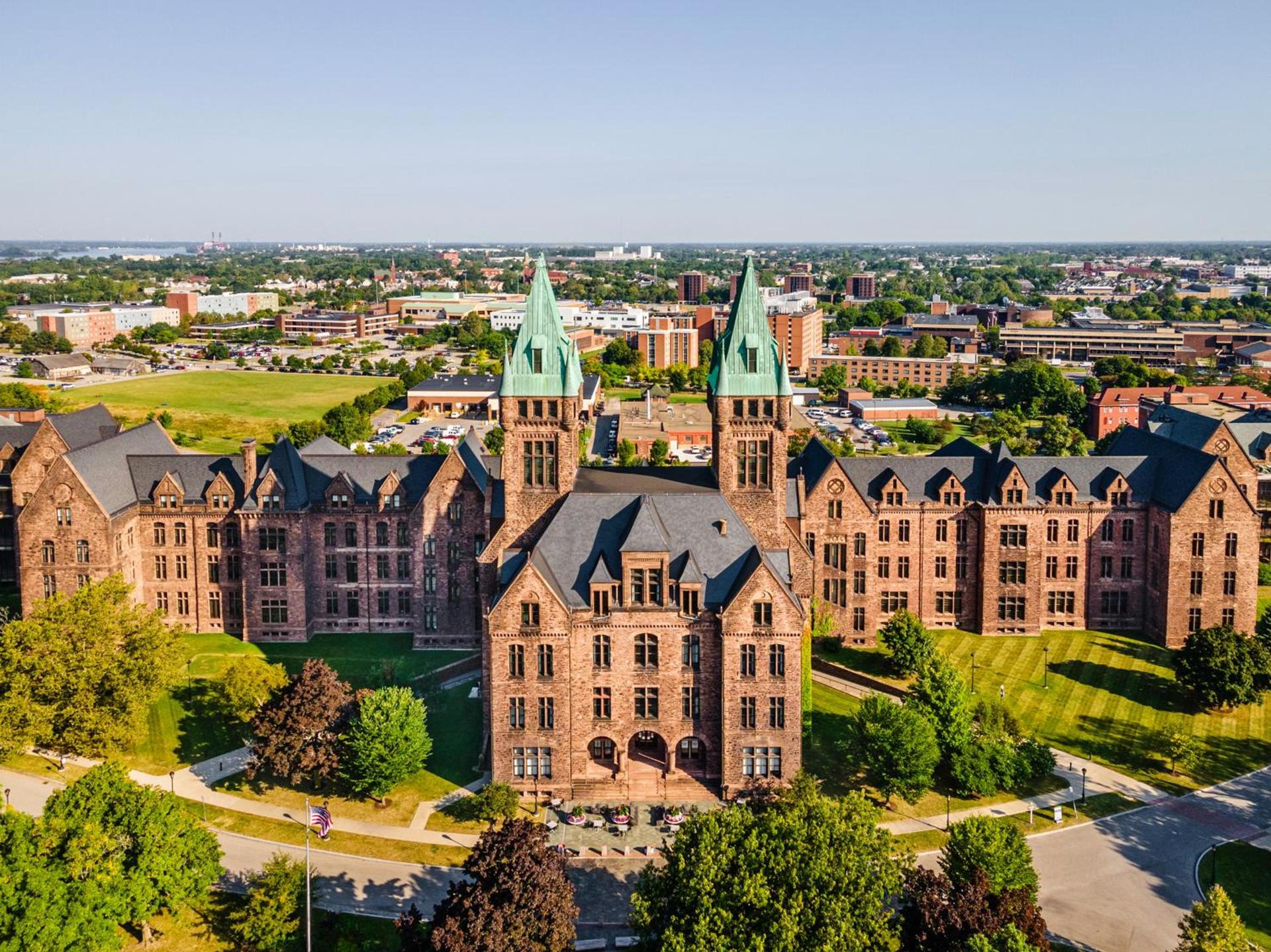 The Richardson Hotel — hotel in Buffalo