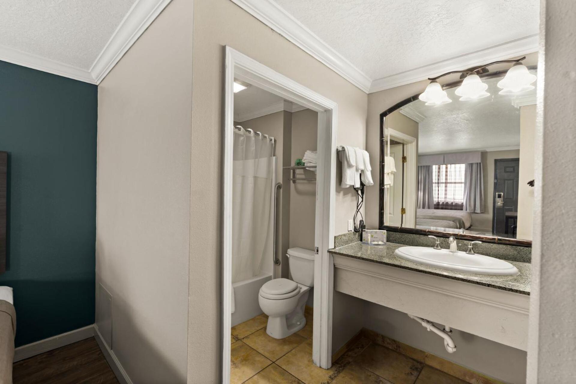 Quality Inn Ocean Springs - Biloxi East photo 45