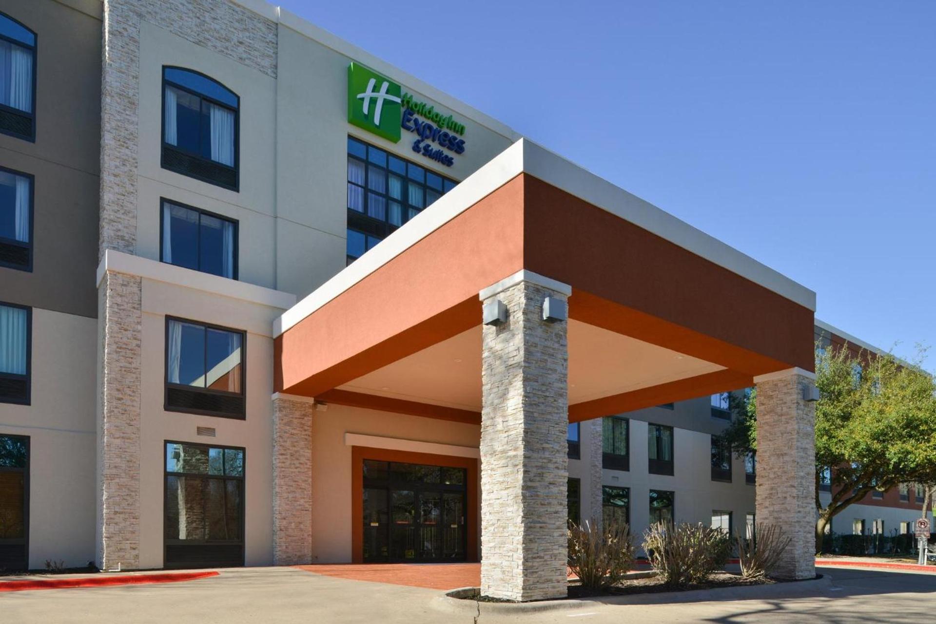 Holiday Inn Express & Suites Austin North Central by IHG photo 25