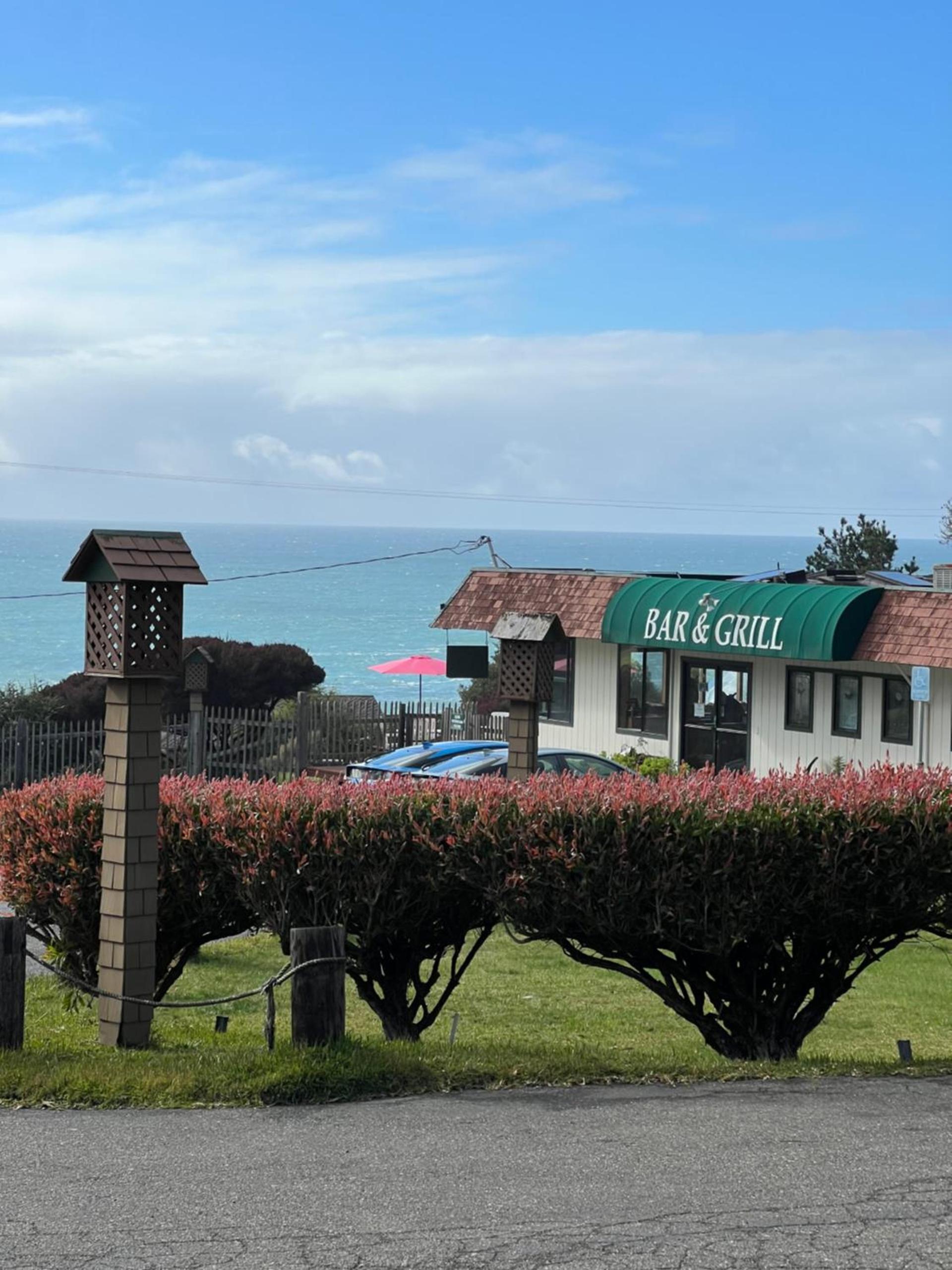 Ocean Cove Lodge photo 5