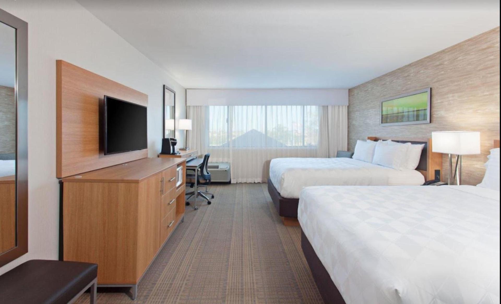 Holiday Inn Palmdale-Lancaster by IHG photo 8