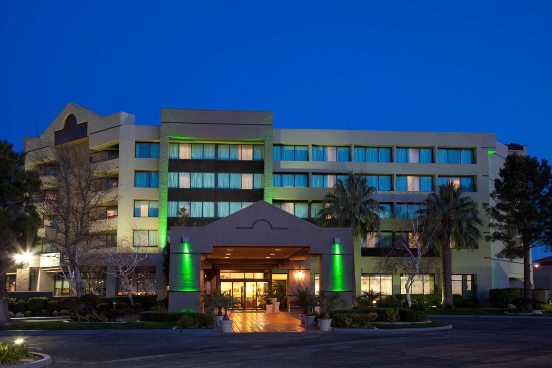 Holiday Inn Palmdale-Lancaster by IHG photo 14