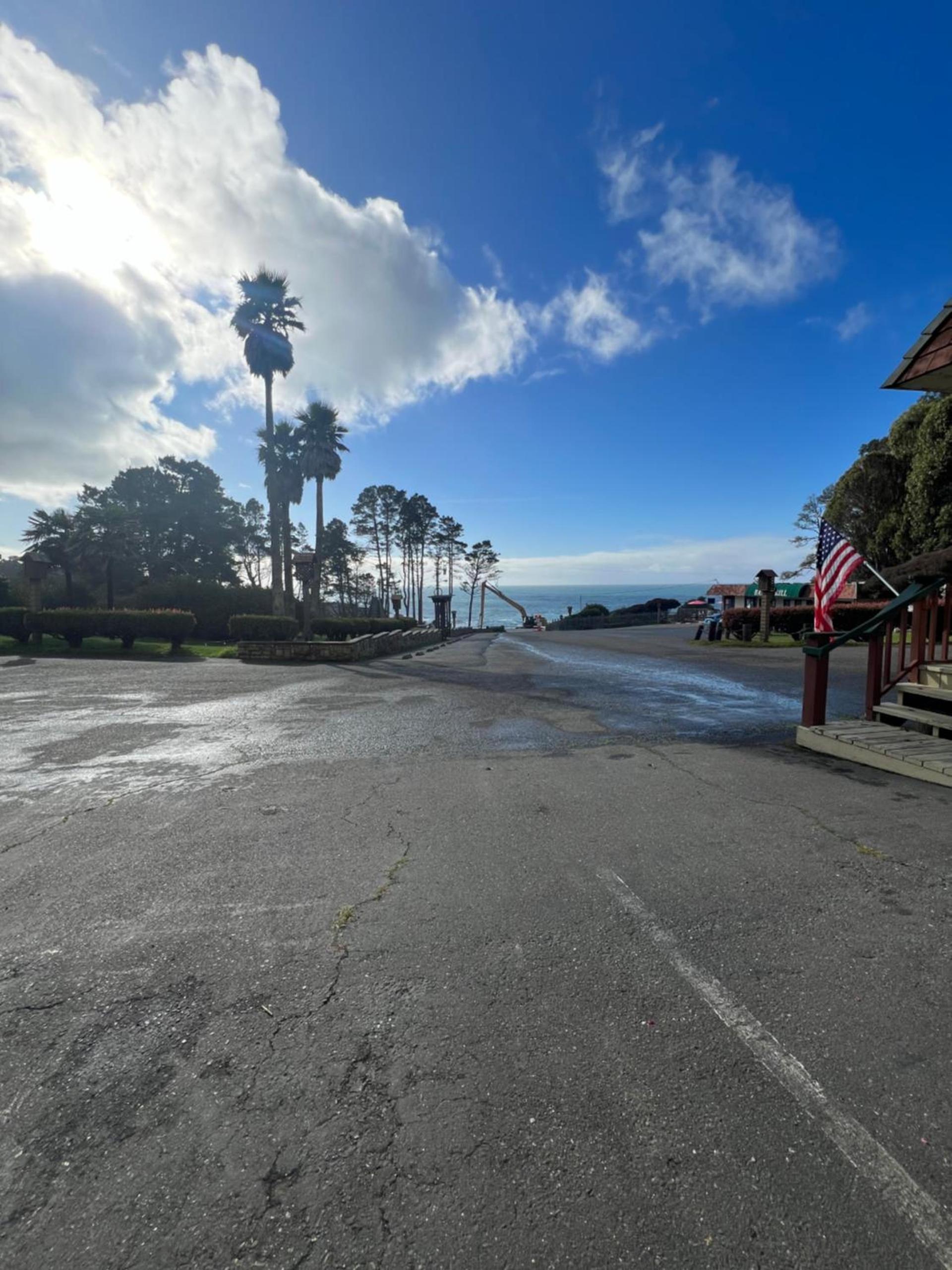 Ocean Cove Lodge photo 15