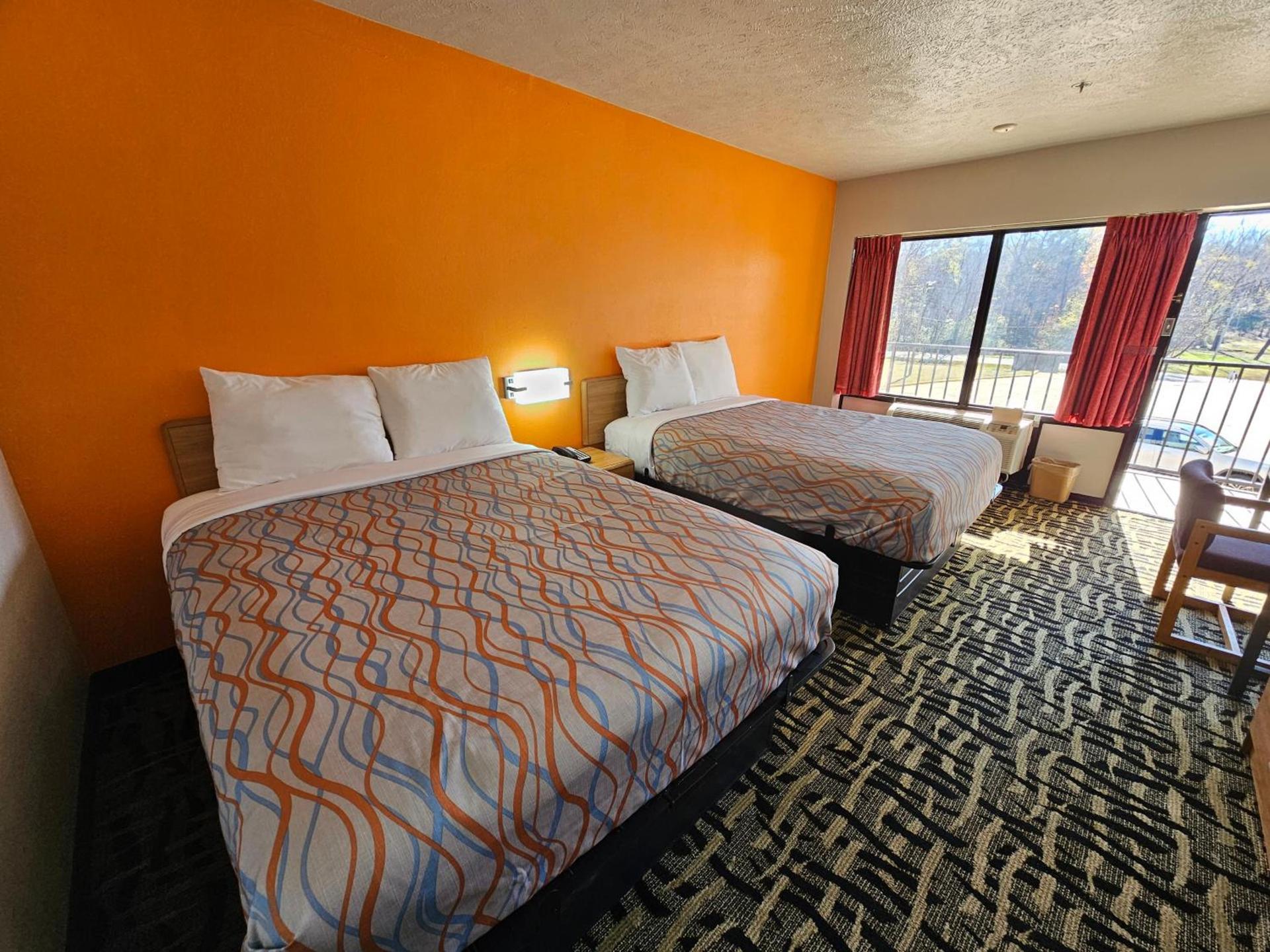 TRAVEL INN photo 17