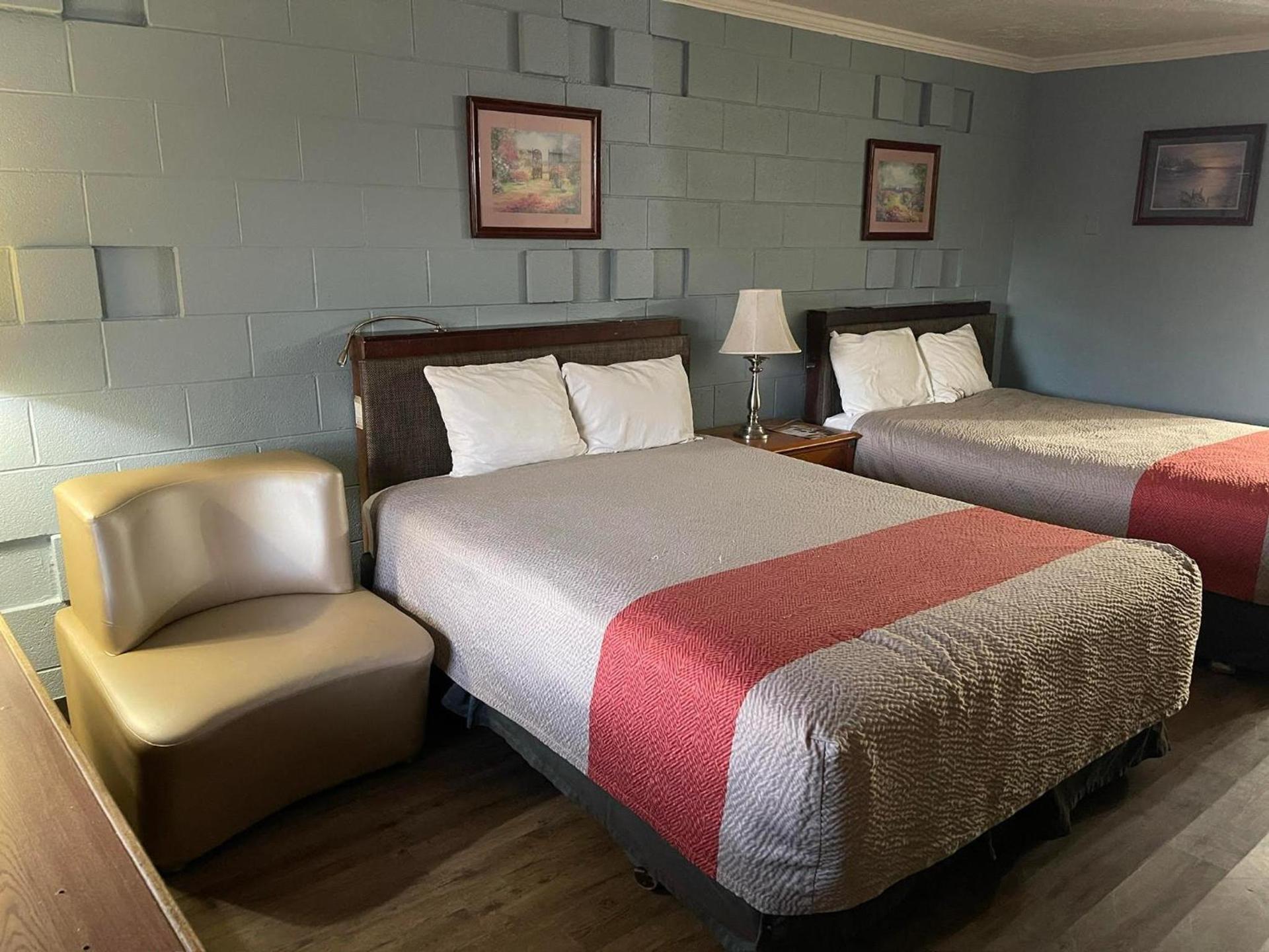 Safari Motel photo 36