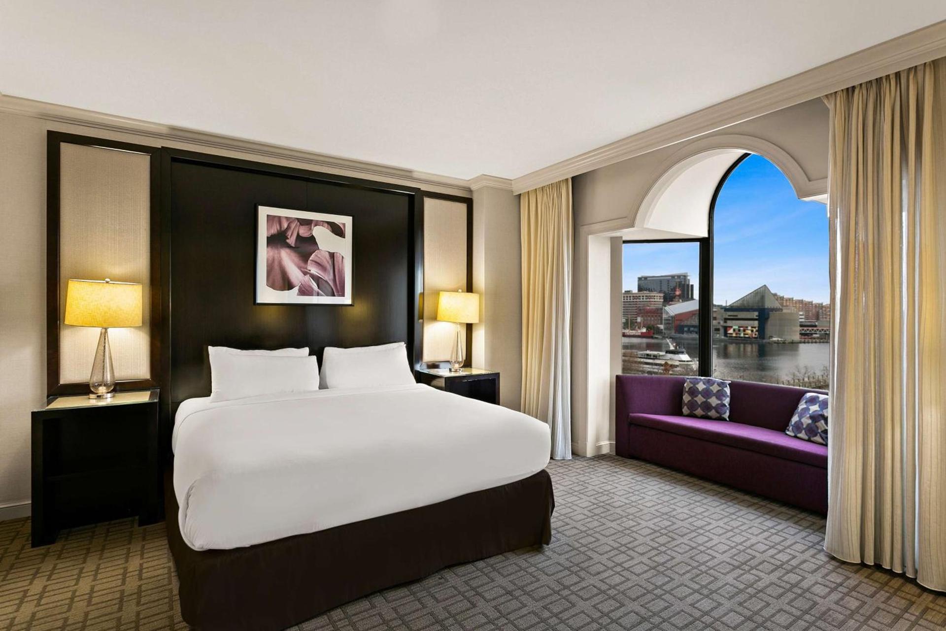 The Royal Sonesta Harbor Court Baltimore photo 16