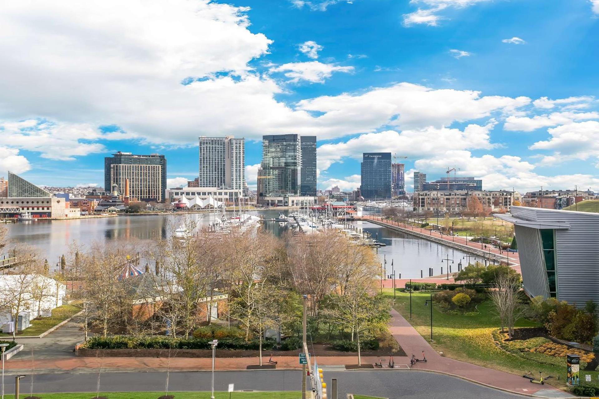The Royal Sonesta Harbor Court Baltimore photo 27