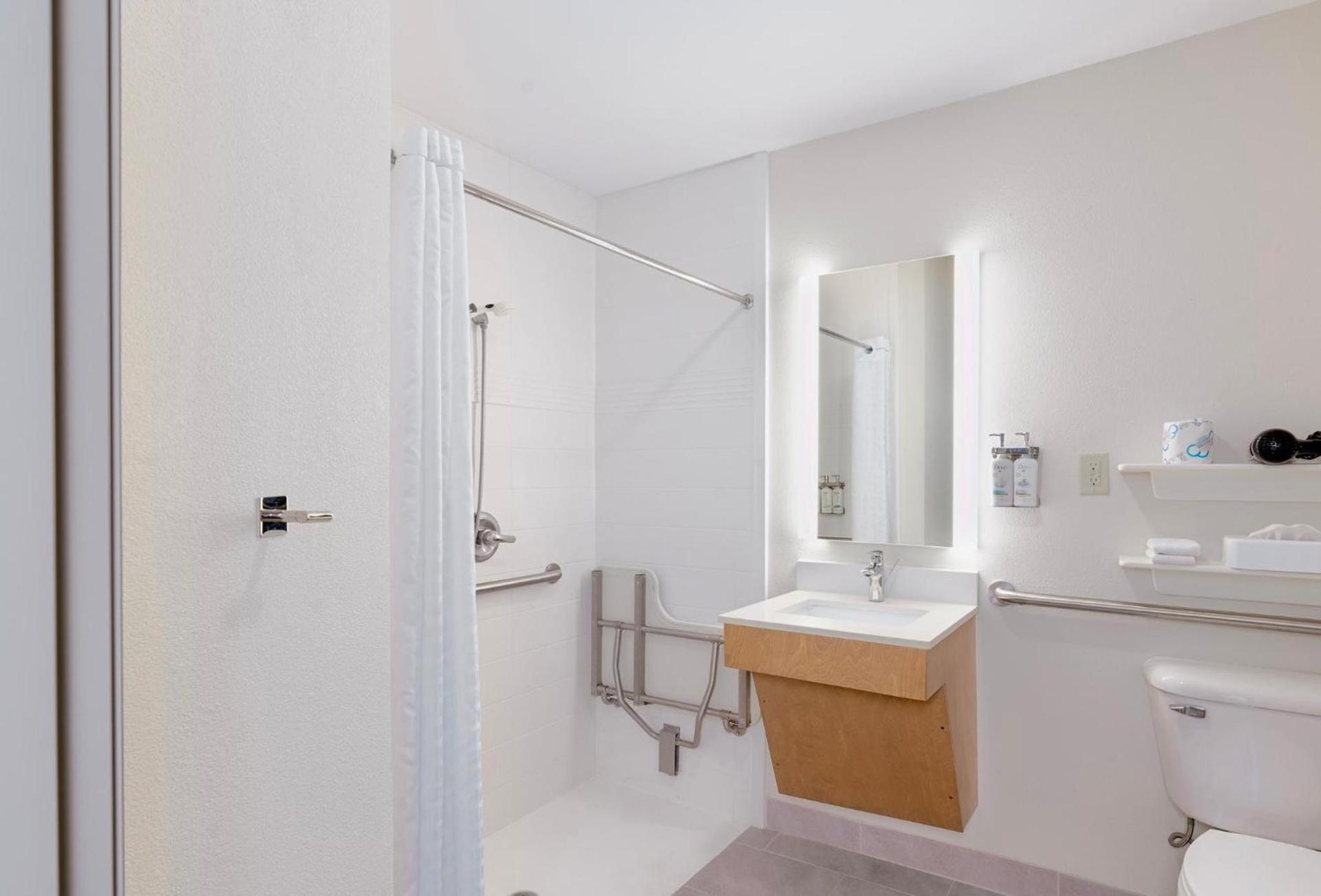 Candlewood Suites Oklahoma City-Moore by IHG photo 19