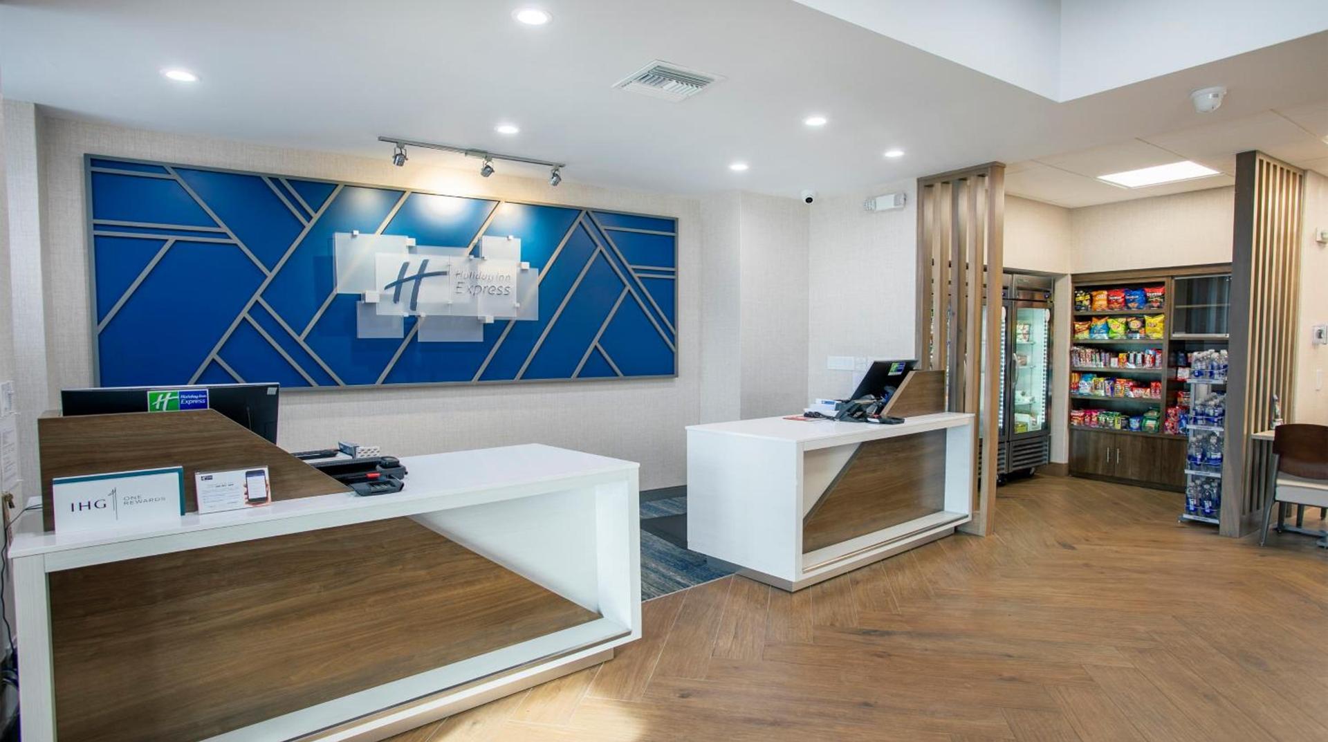 Holiday Inn Express- North Palm Beach and IHG Hotel photo 19