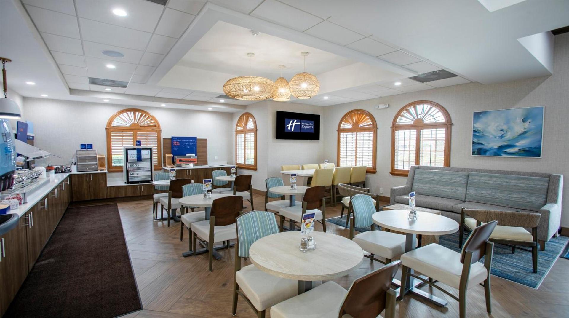 Holiday Inn Express- North Palm Beach and IHG Hotel photo 32