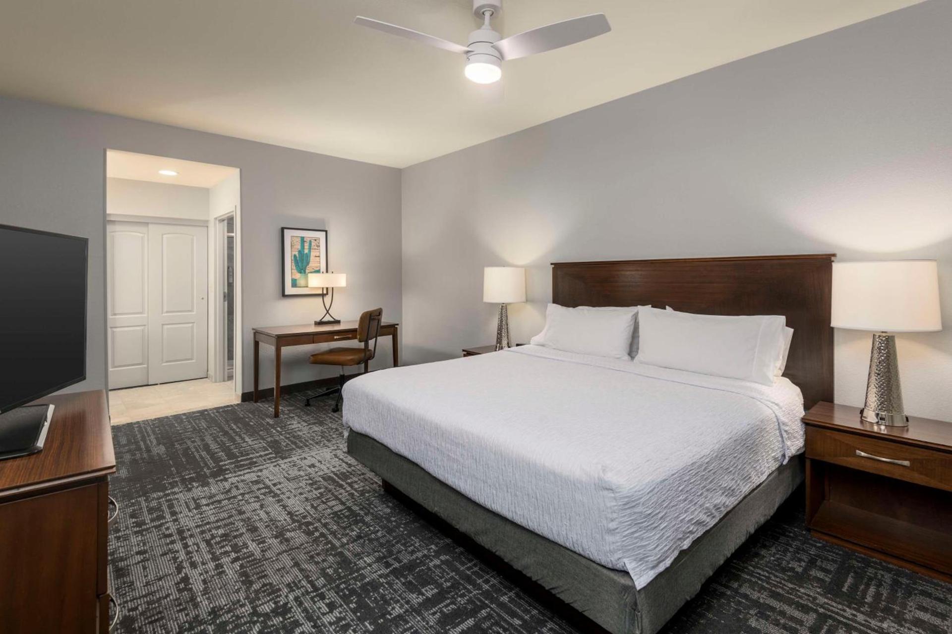 Homewood Suites by Hilton Phoenix North-Happy Valley photo 23