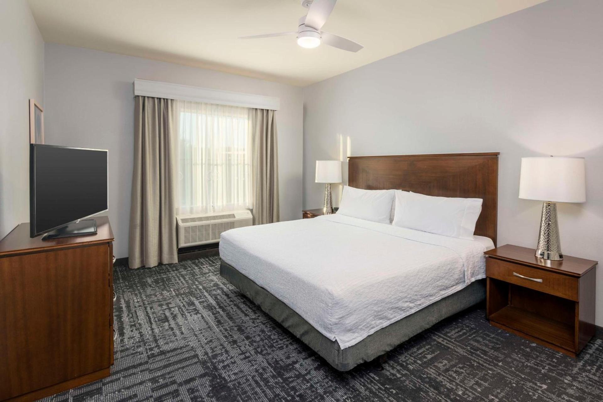Homewood Suites by Hilton Phoenix North-Happy Valley photo 27