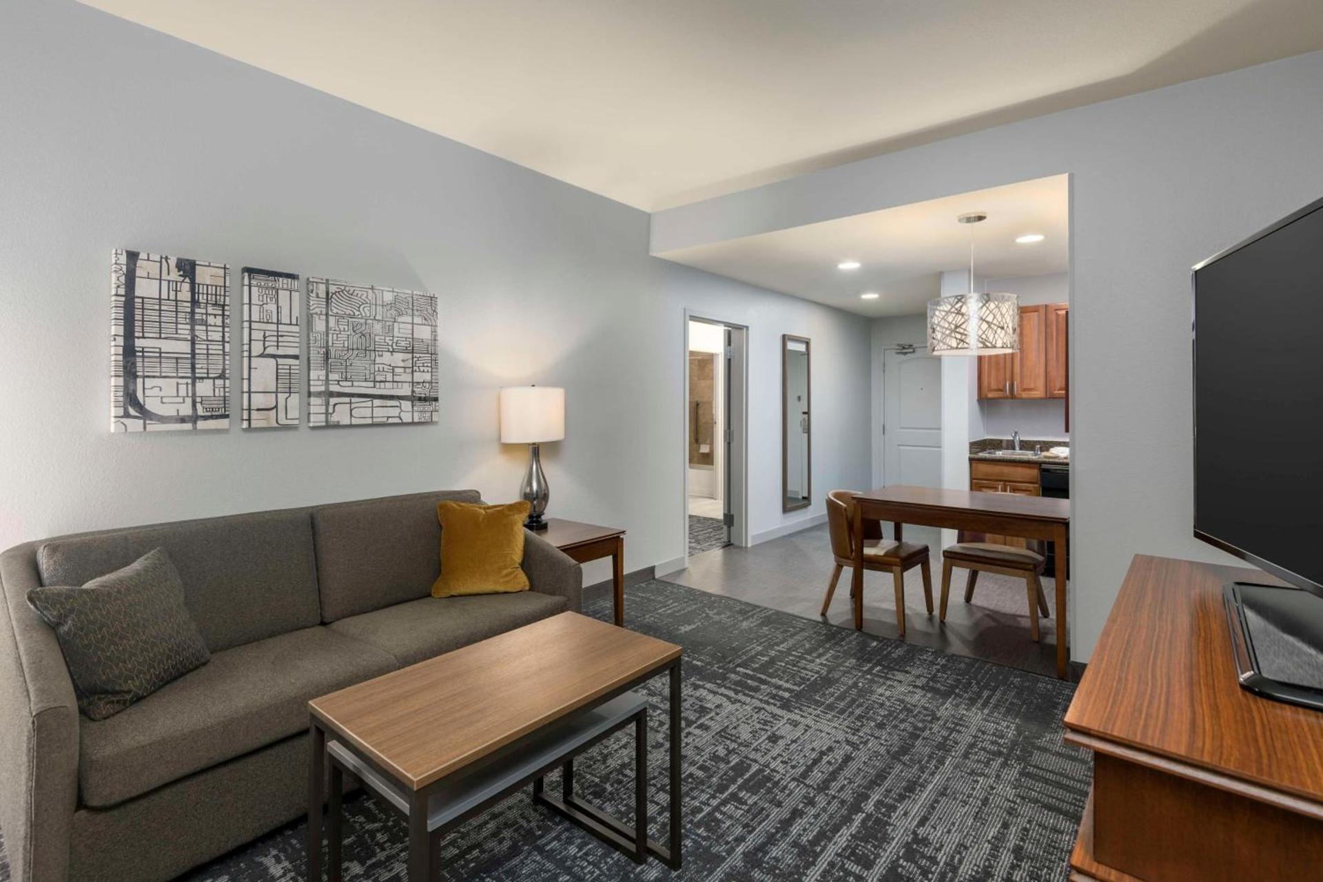 Homewood Suites by Hilton Phoenix North-Happy Valley photo 33