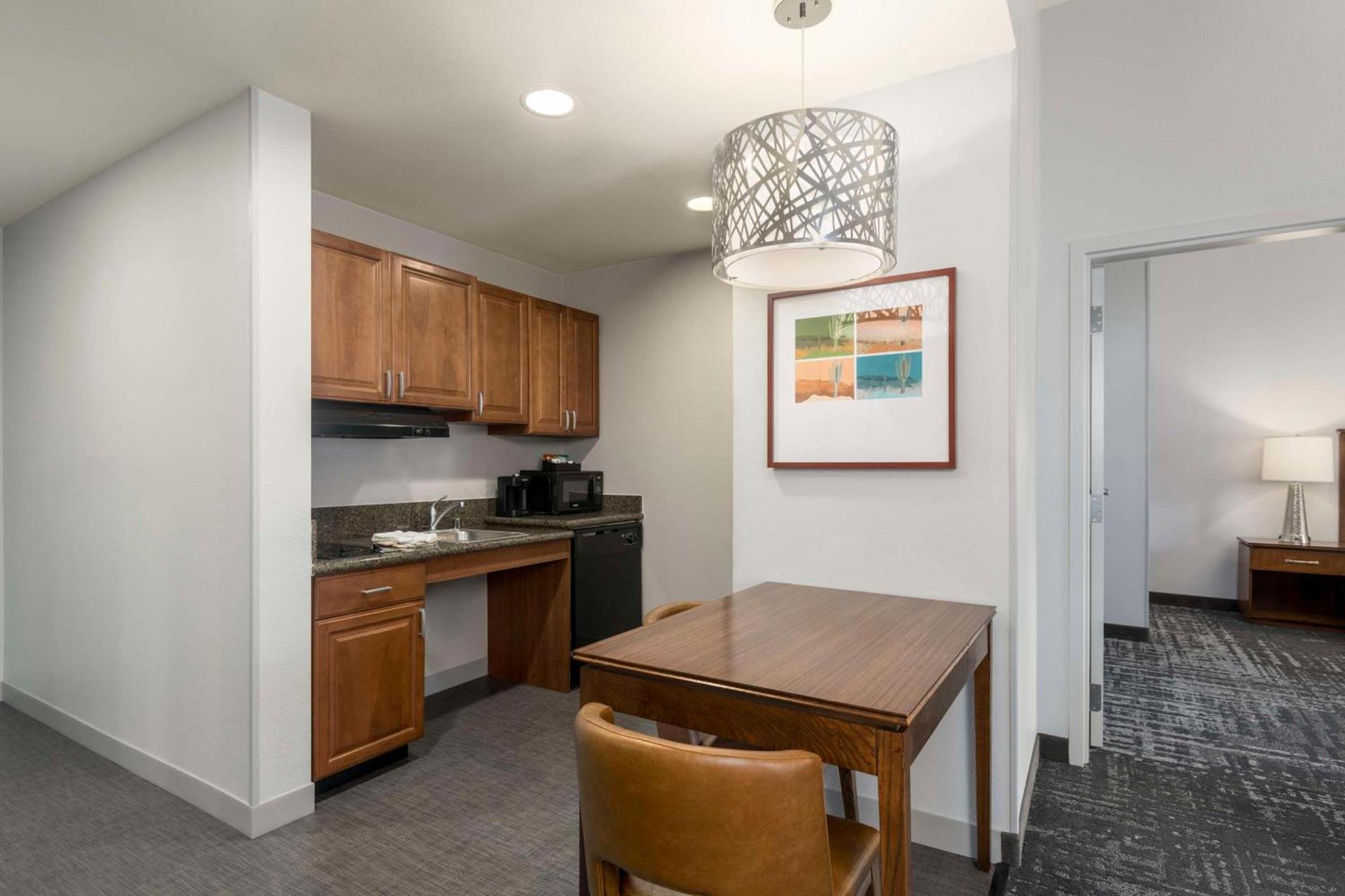 Homewood Suites by Hilton Phoenix North-Happy Valley photo 43