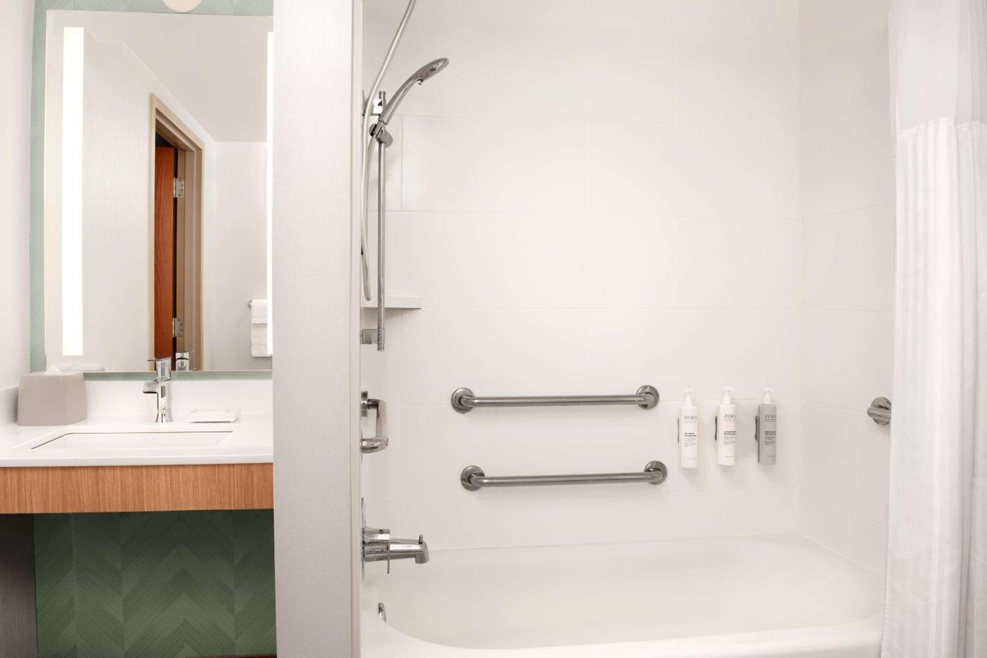 Hilton Garden Inn Solomons photo 27