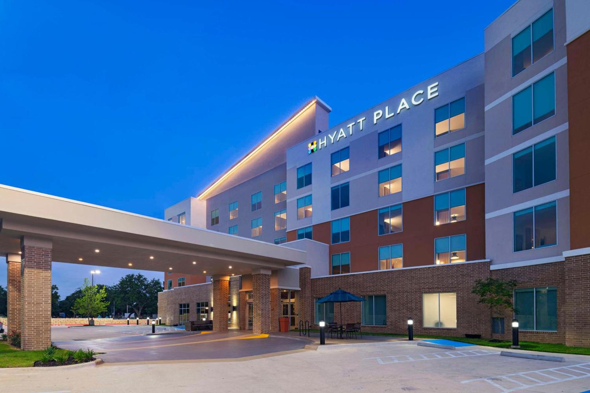 Hyatt Place Austin Lake Travis/Four Points photo 1