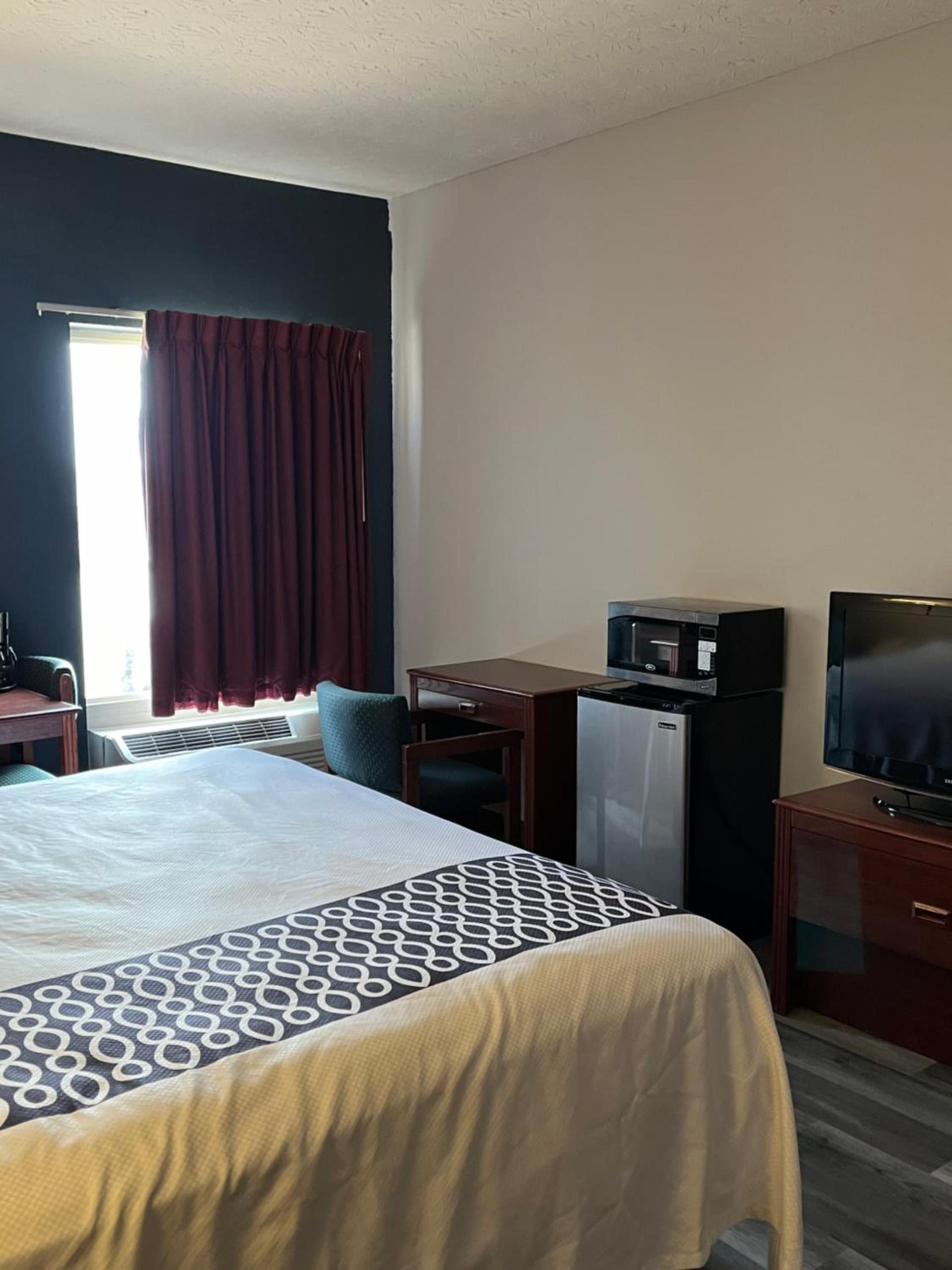 Springfield Inn photo 7