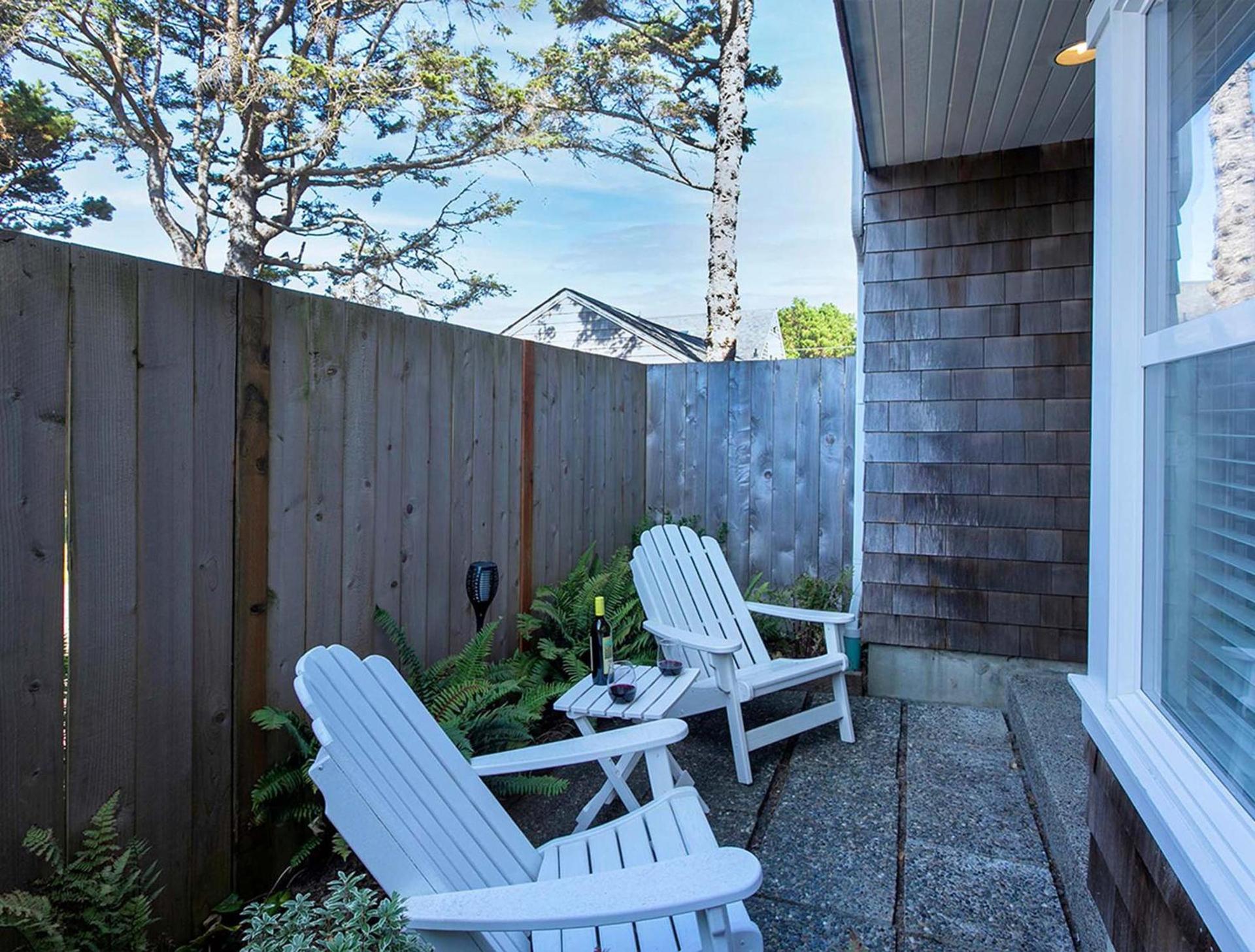 Cannon Beach Hotel Collection photo 97