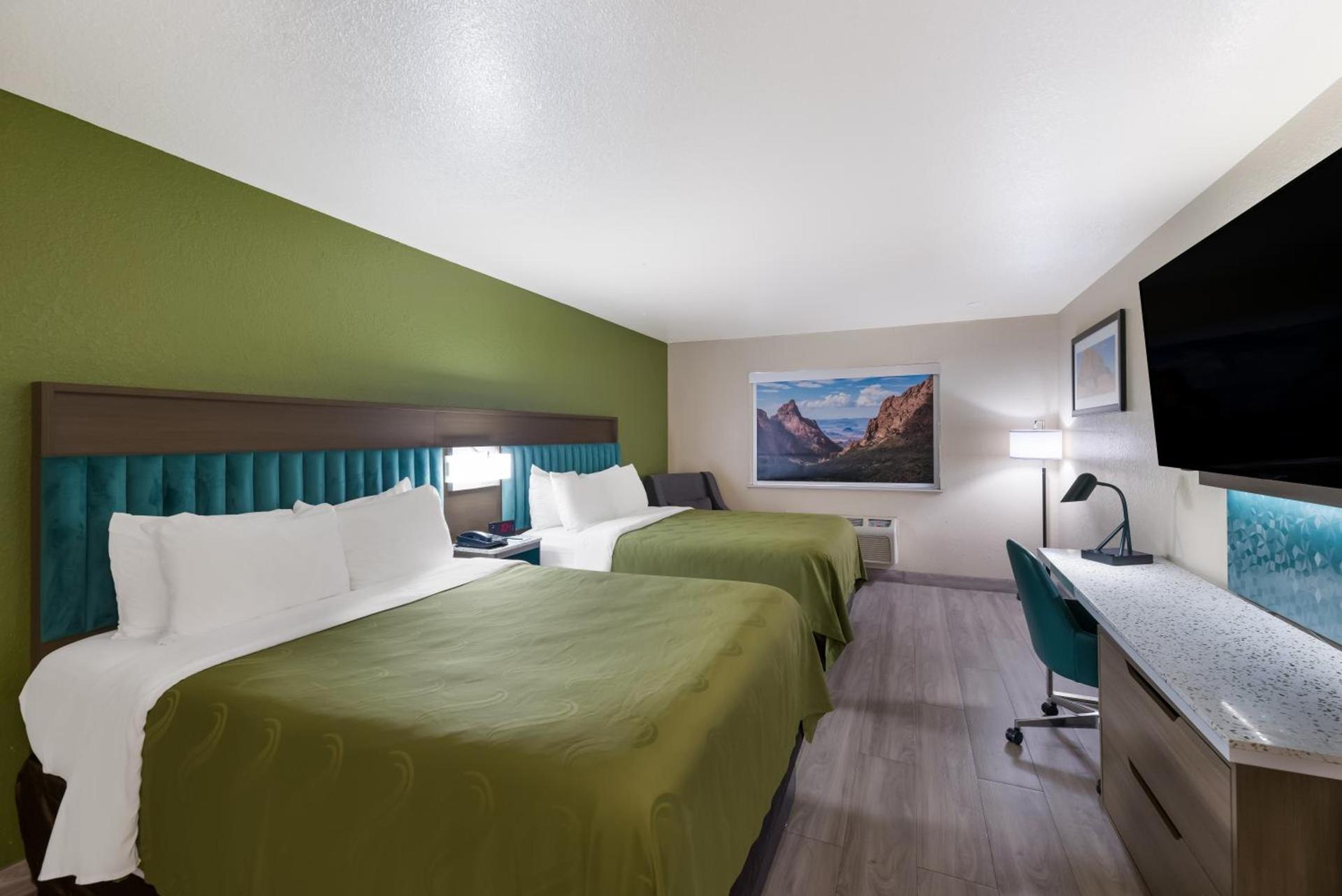 Quality Inn Alpine photo 13