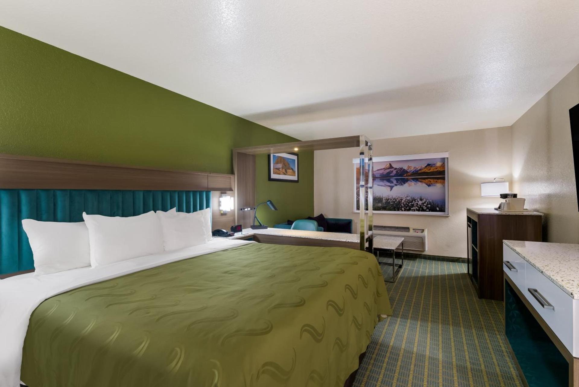 Quality Inn Alpine photo 23