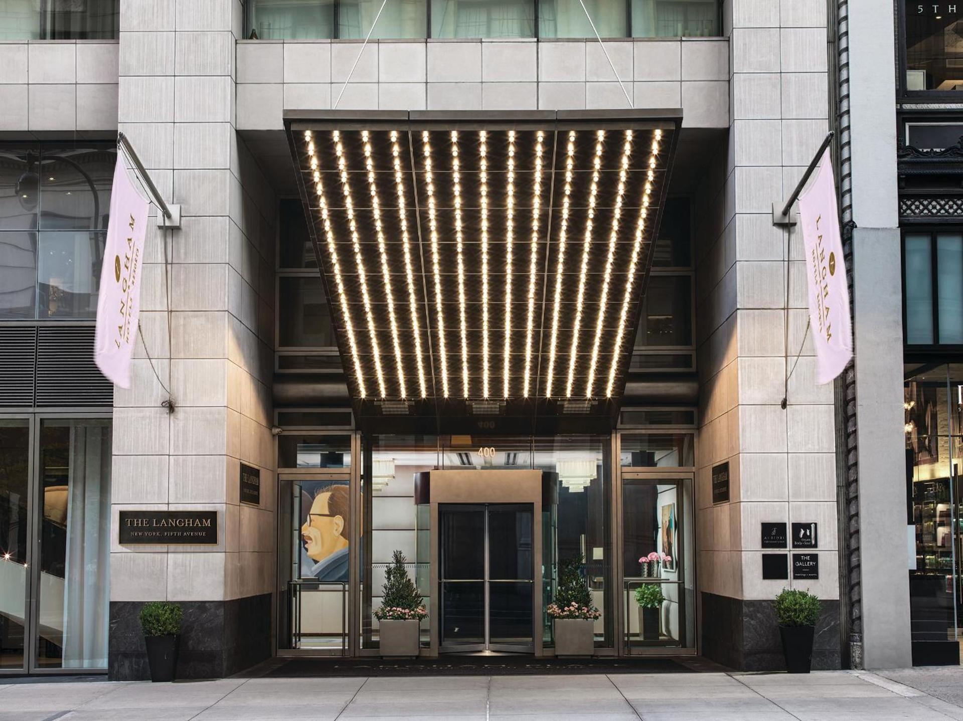 The Langham, New York, Fifth Avenue photo 1