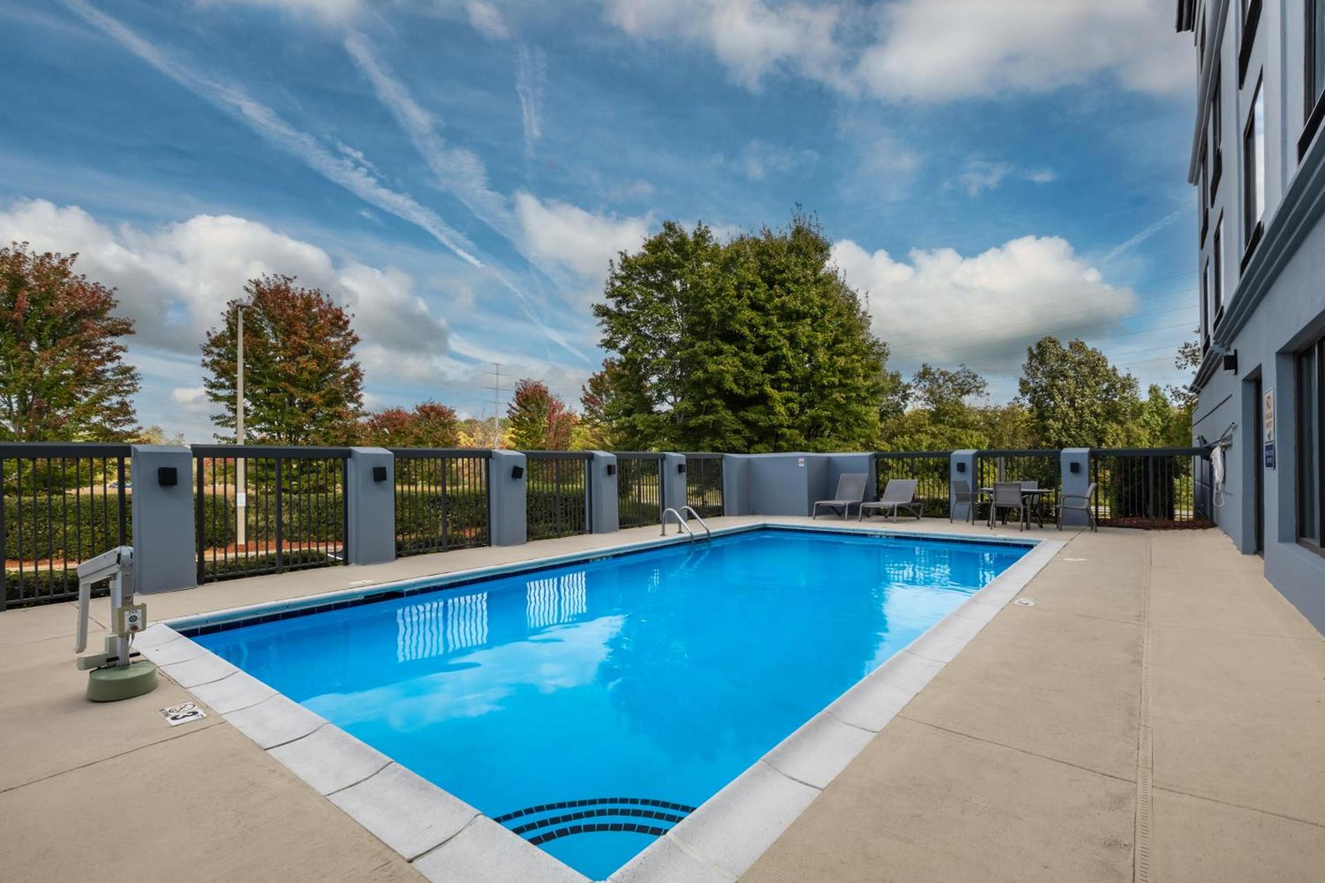 Wingate by Wyndham Charlotte Concord Mills/Speedway photo 53