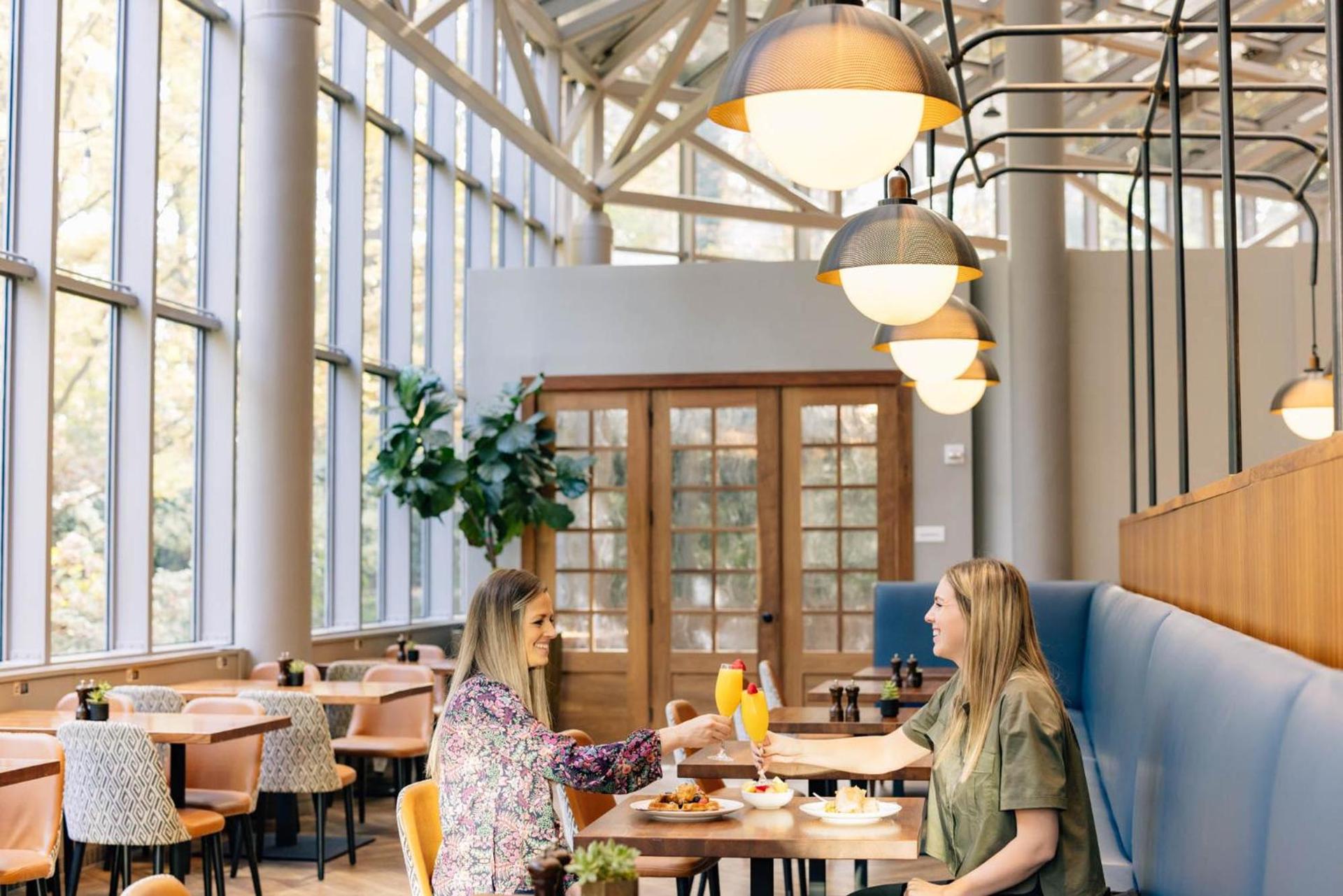 Crowne Plaza Atlanta Perimeter at Ravinia by IHG photo 86