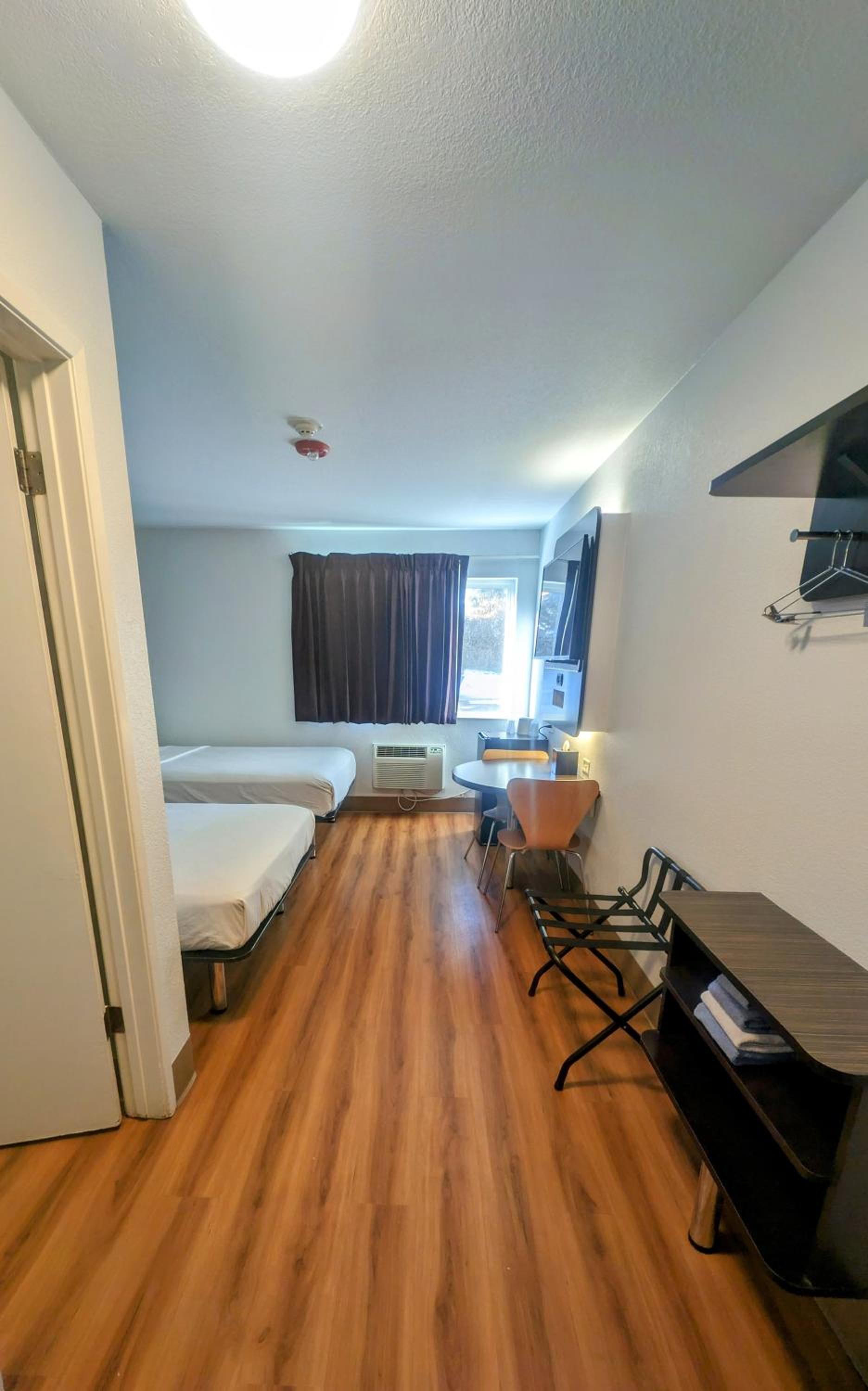 Econo Lodge photo 57