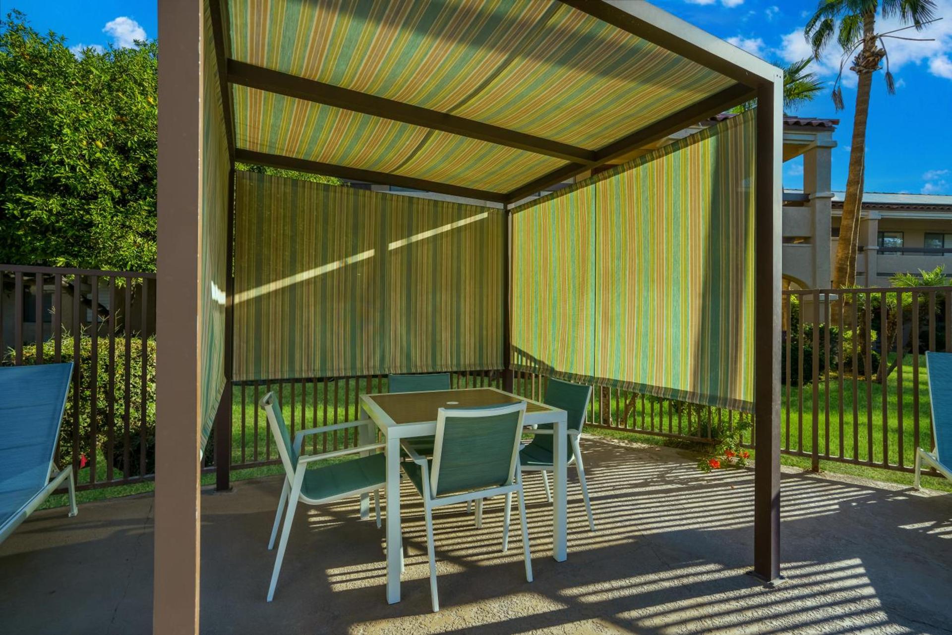 La Fuente Inn & Suites photo 17