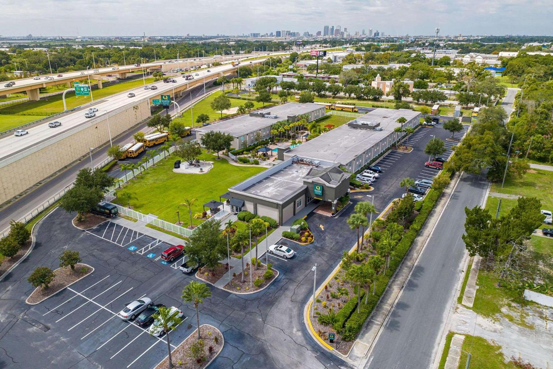 Quality Inn & Suites Tampa near Fairgrounds and Casino photo 3
