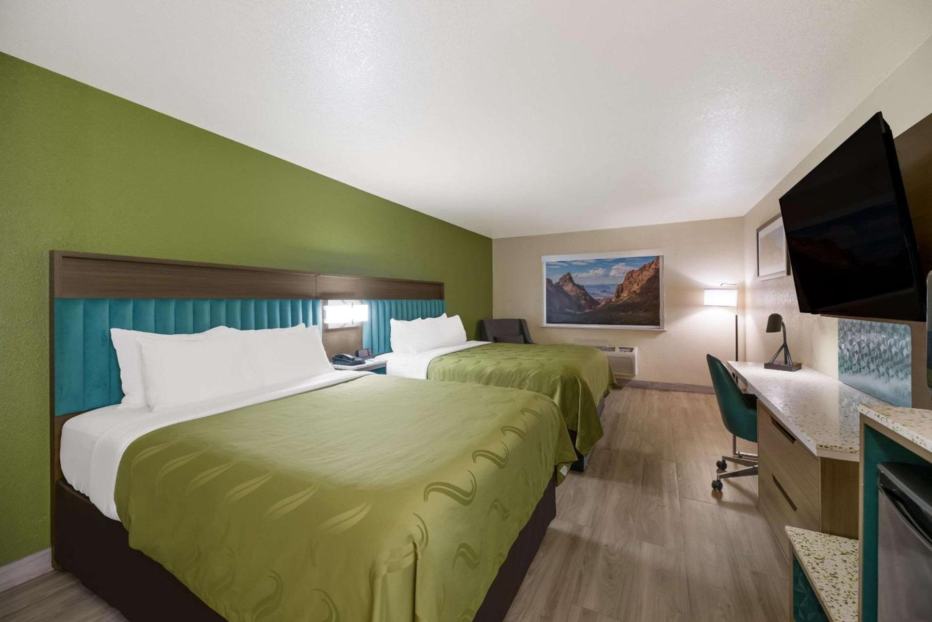Quality Inn Alpine photo 34