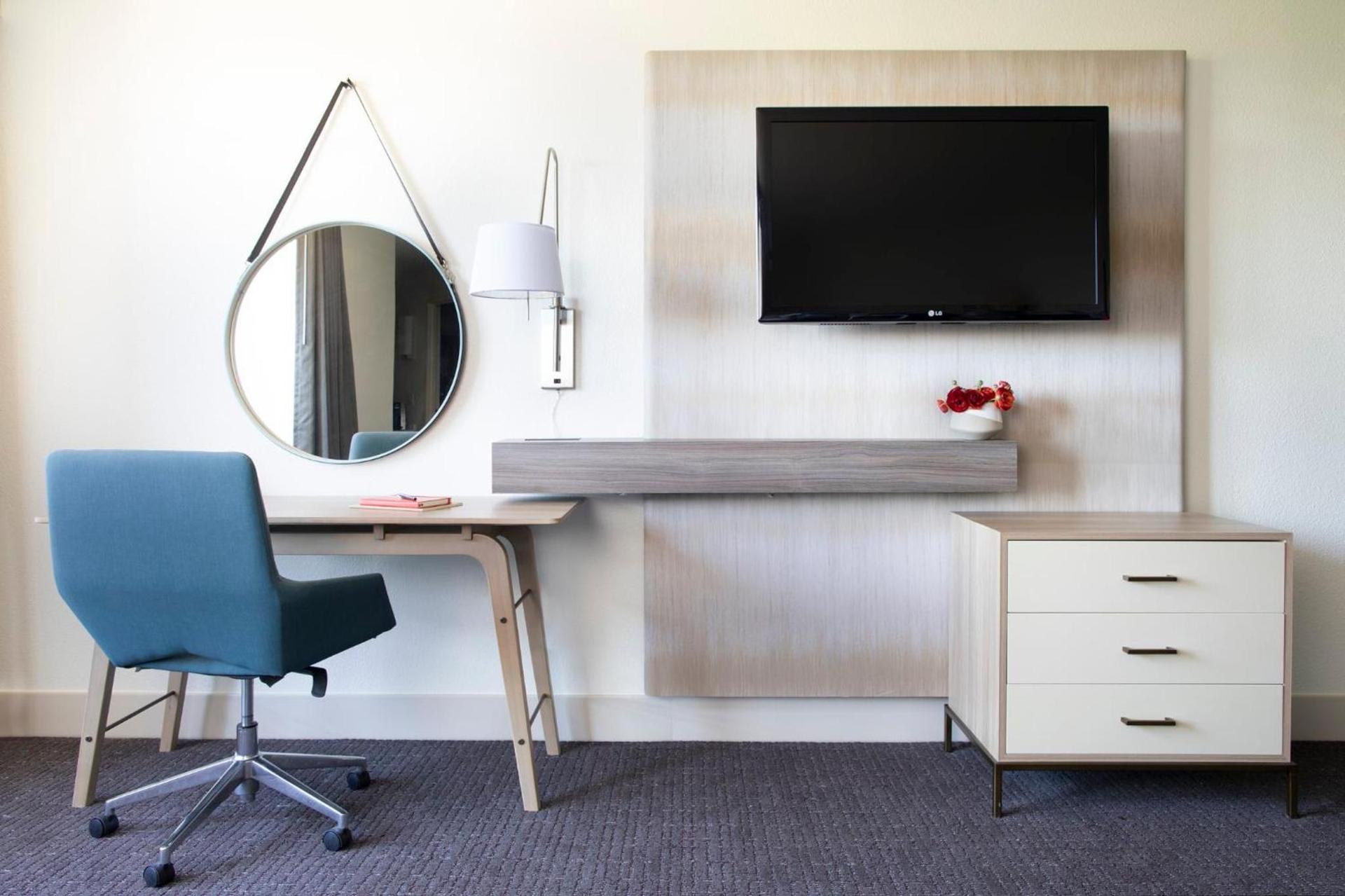 Crowne Plaza Atlanta Perimeter at Ravinia by IHG photo 26