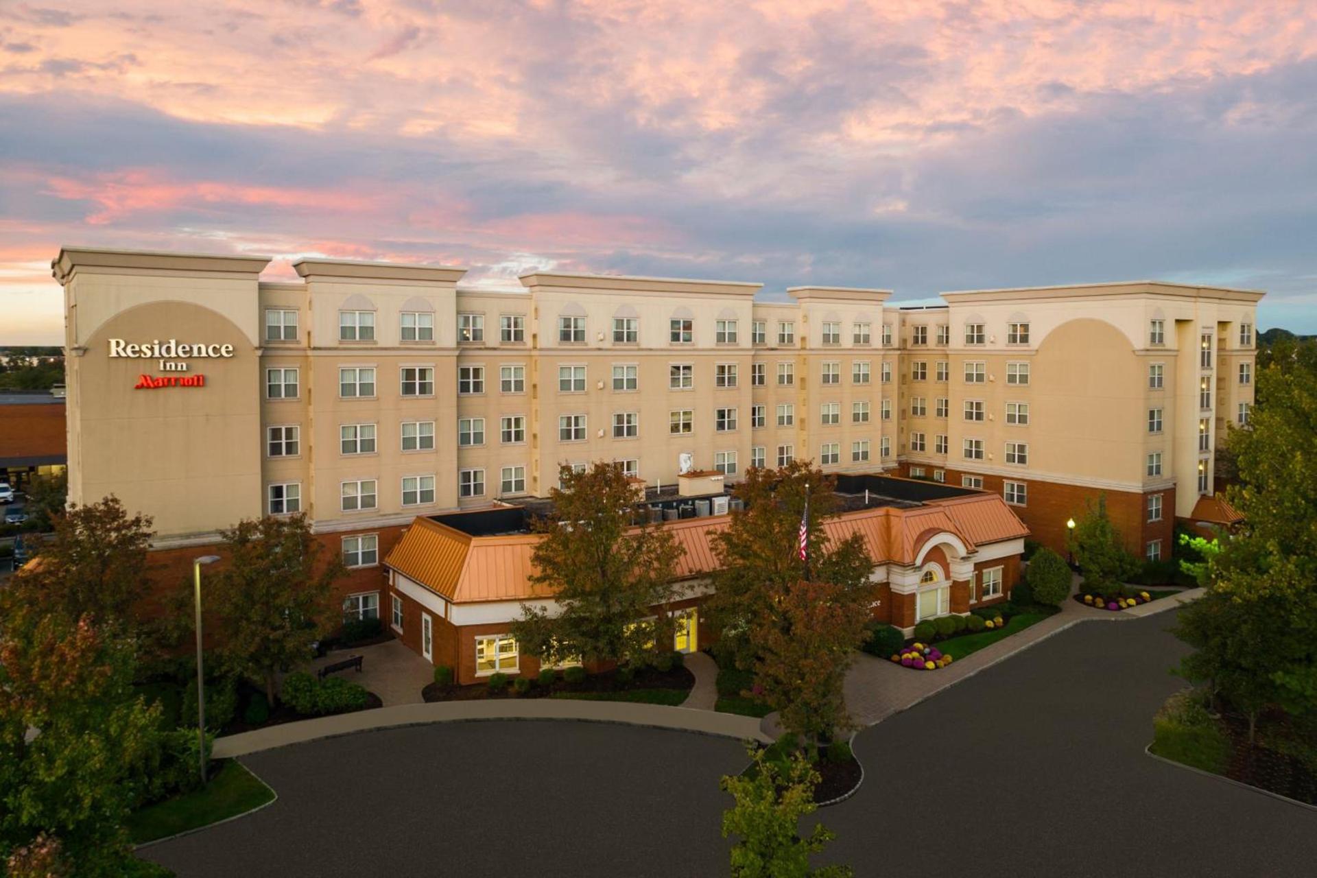 Residence Inn East Rutherford Meadowlands photo 10