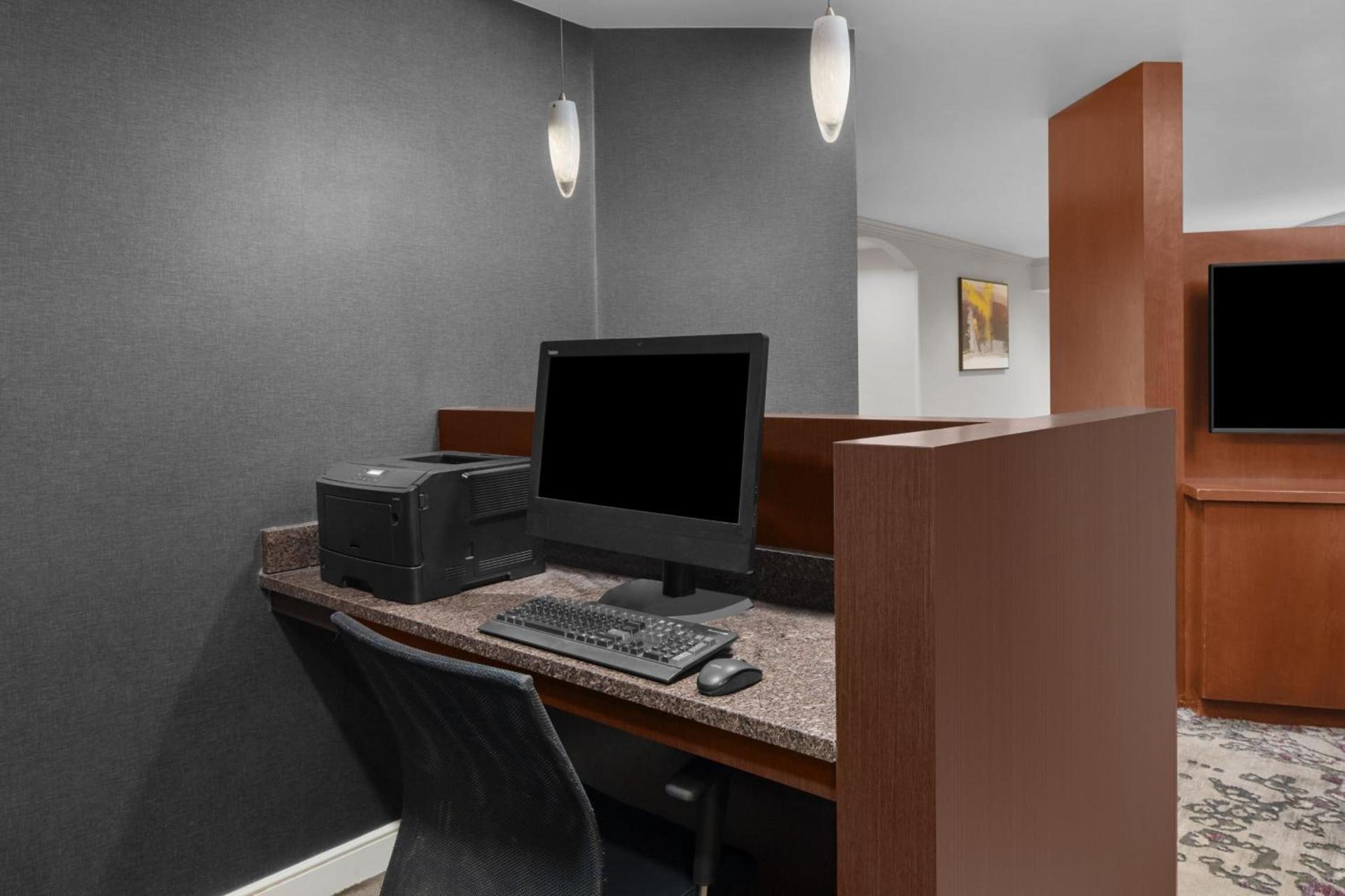 Residence Inn East Rutherford Meadowlands photo 33