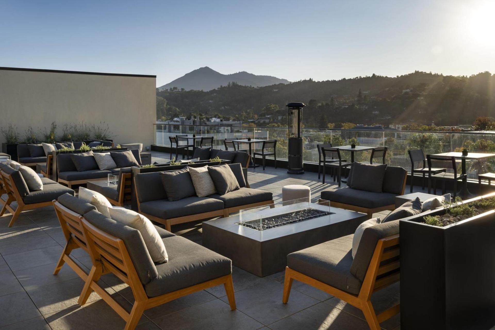 AC Hotel San Rafael Downtown photo 89