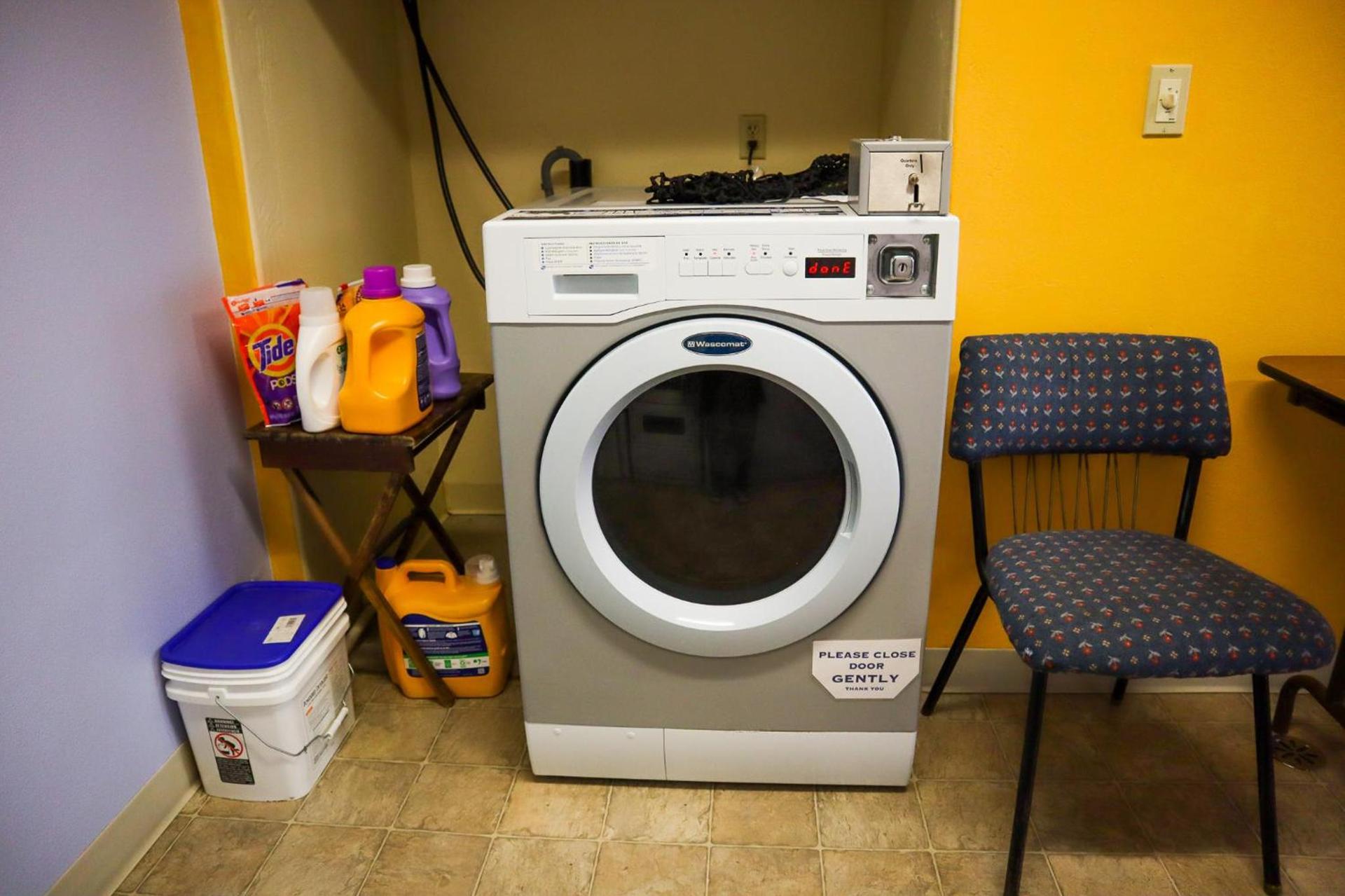 Ashland Commons Hostel photo 36
