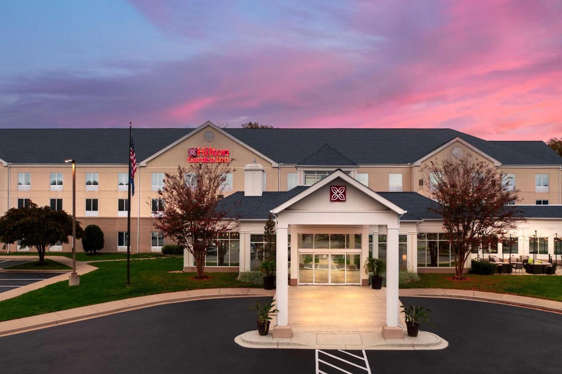 Hilton Garden Inn Solomons photo 1