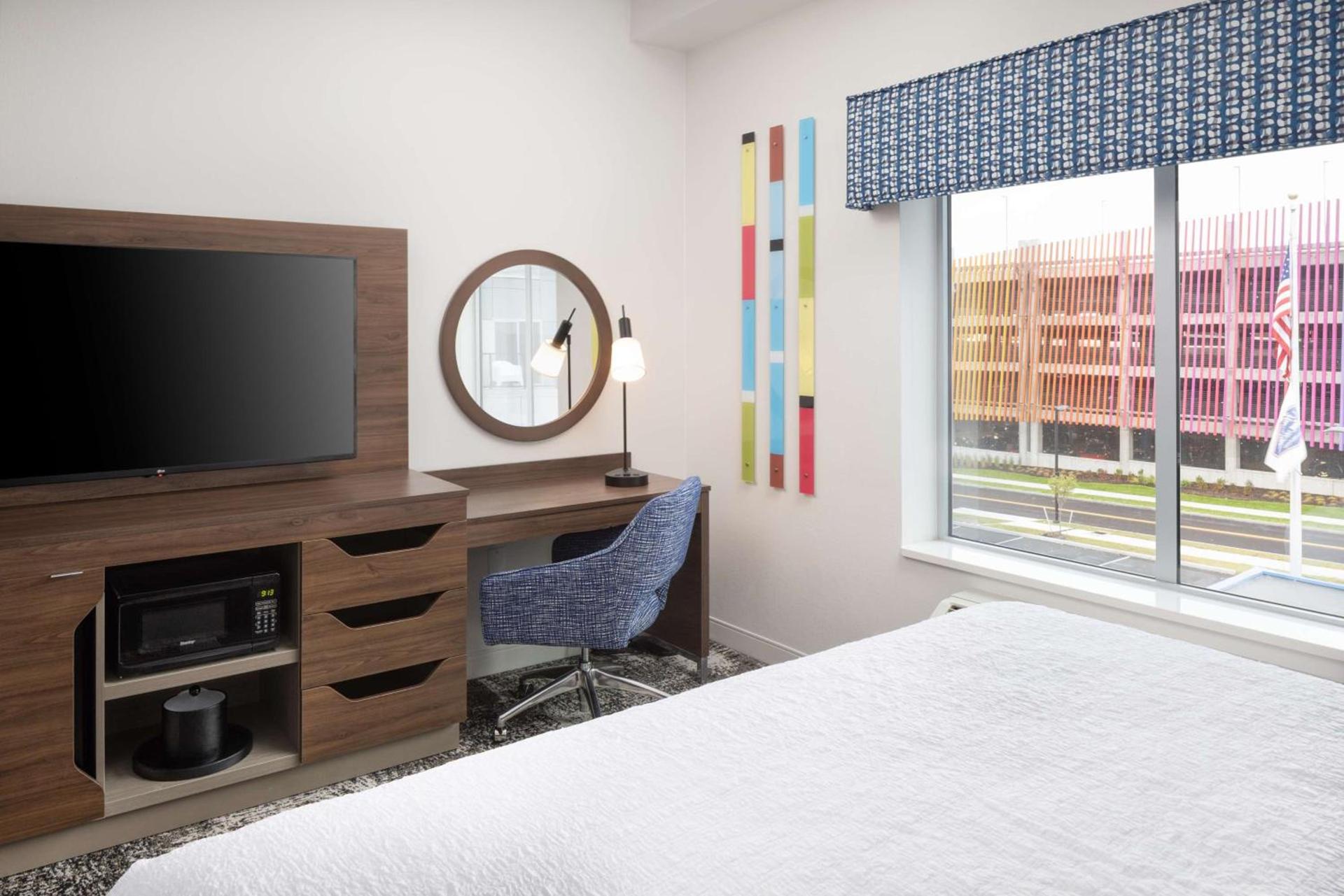 Hampton Inn & Suites Rochester Downtown photo 38