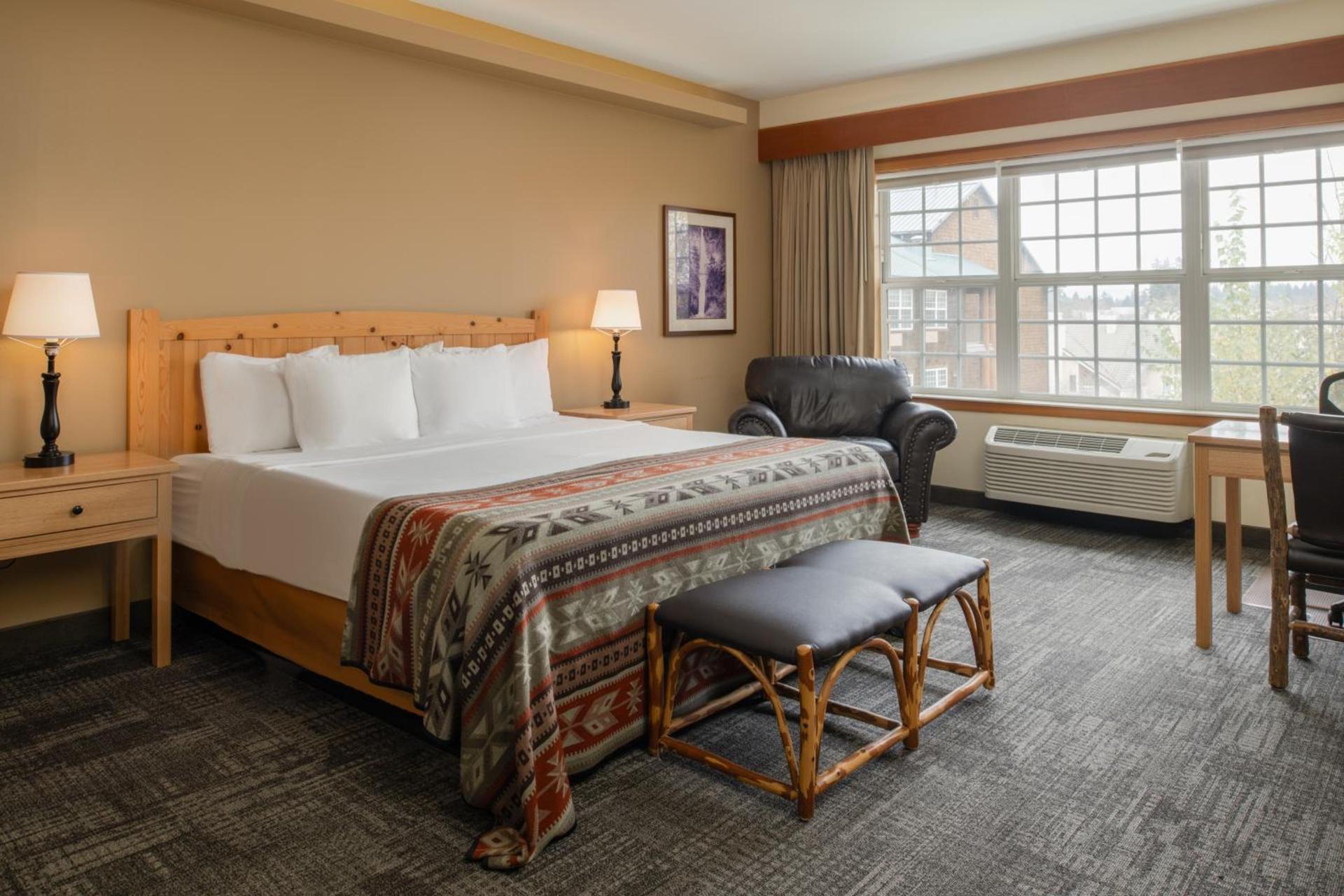 Heathman Lodge photo 30