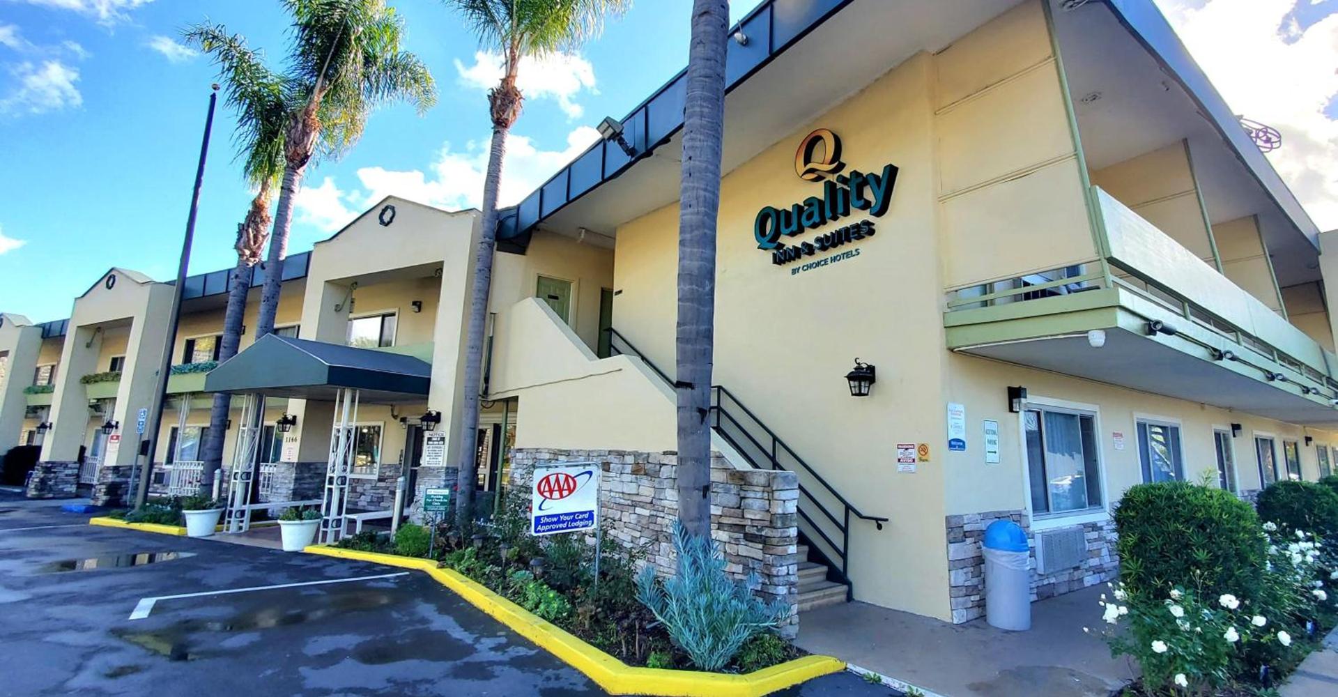 Quality Inn & Suites Anaheim at the Park photo 48