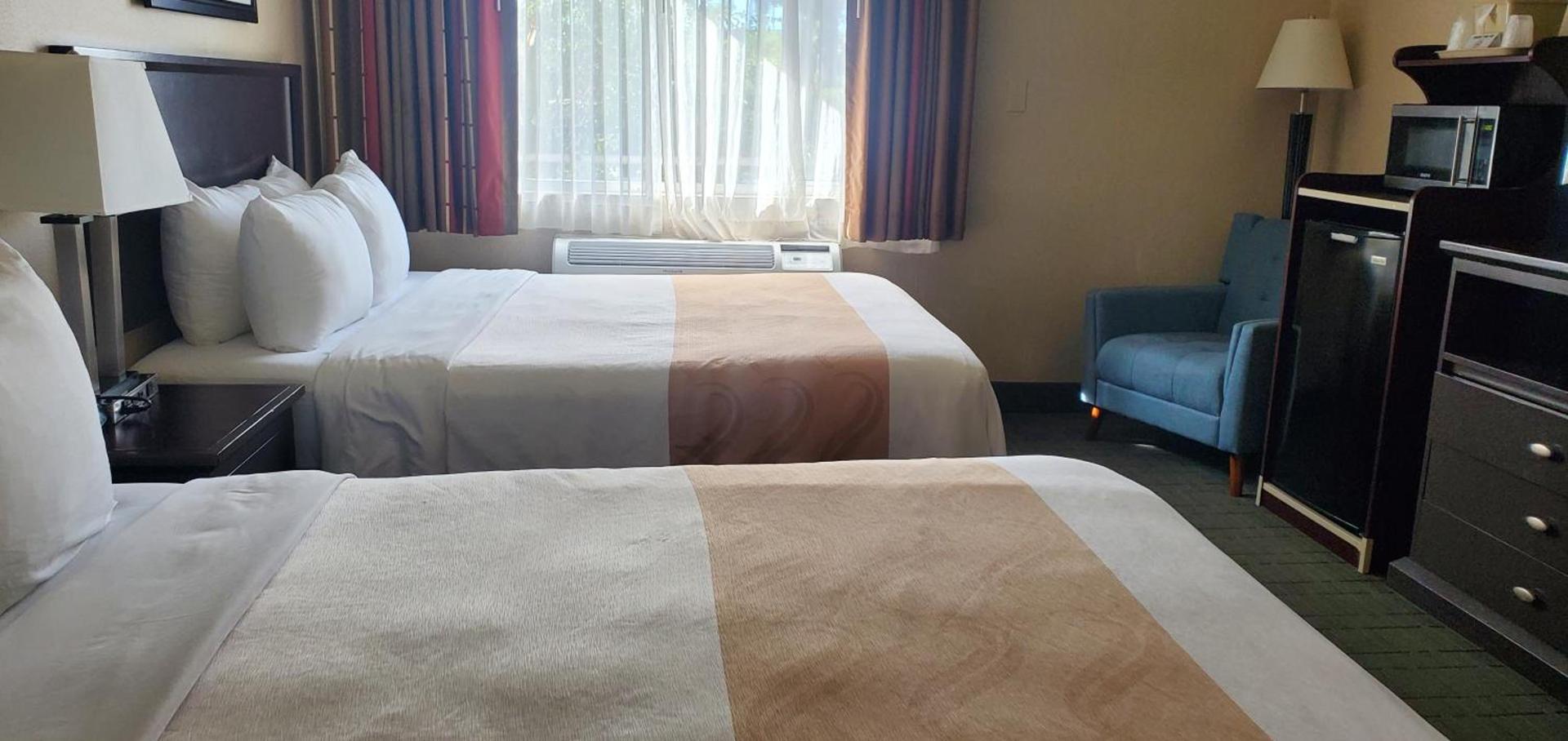 Quality Inn & Suites Anaheim at the Park photo 52