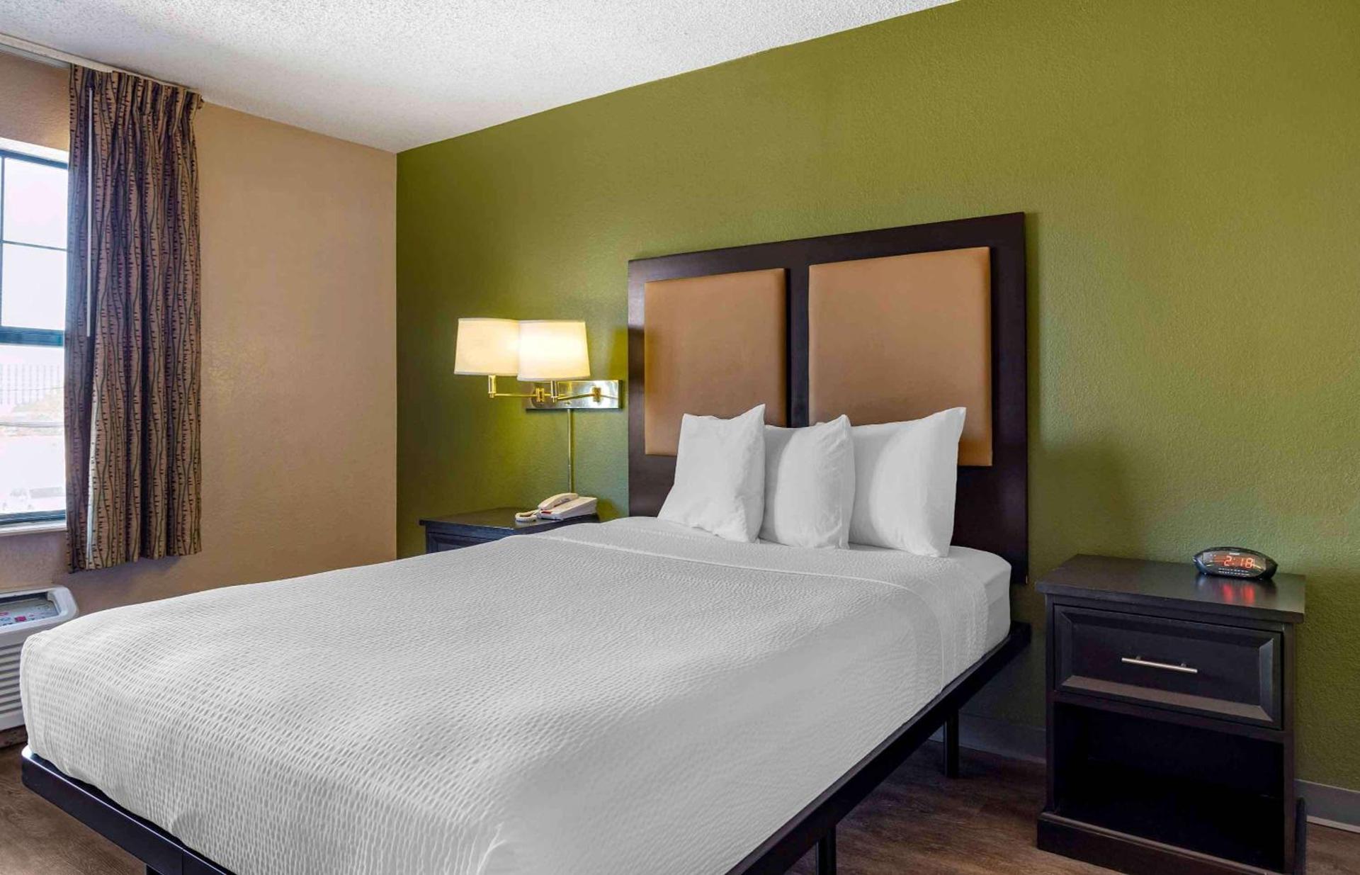 Extended Stay America Suites - Houston - Westchase - Richmond photo 12