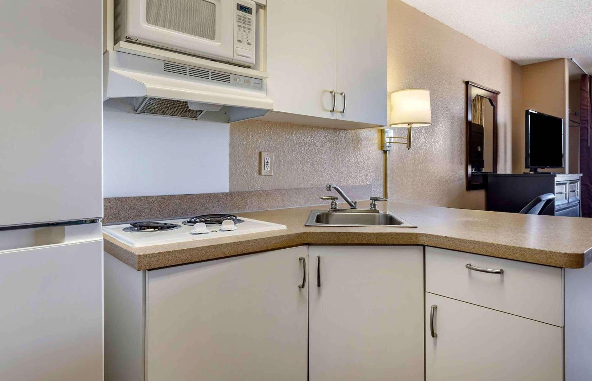Extended Stay America Suites - Houston - Westchase - Richmond photo 15