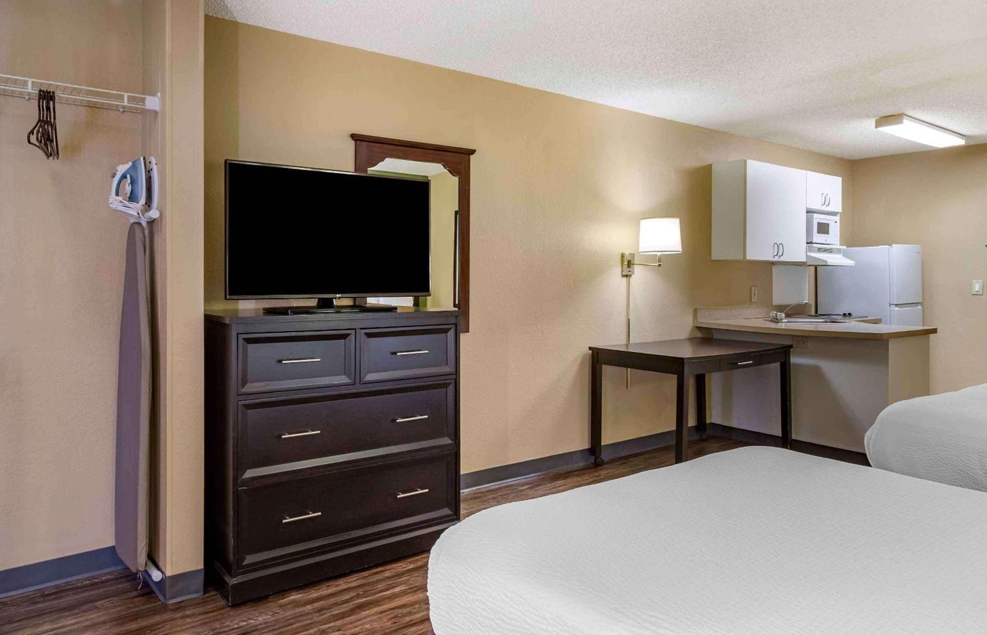 Extended Stay America Suites - Houston - Westchase - Richmond photo 23